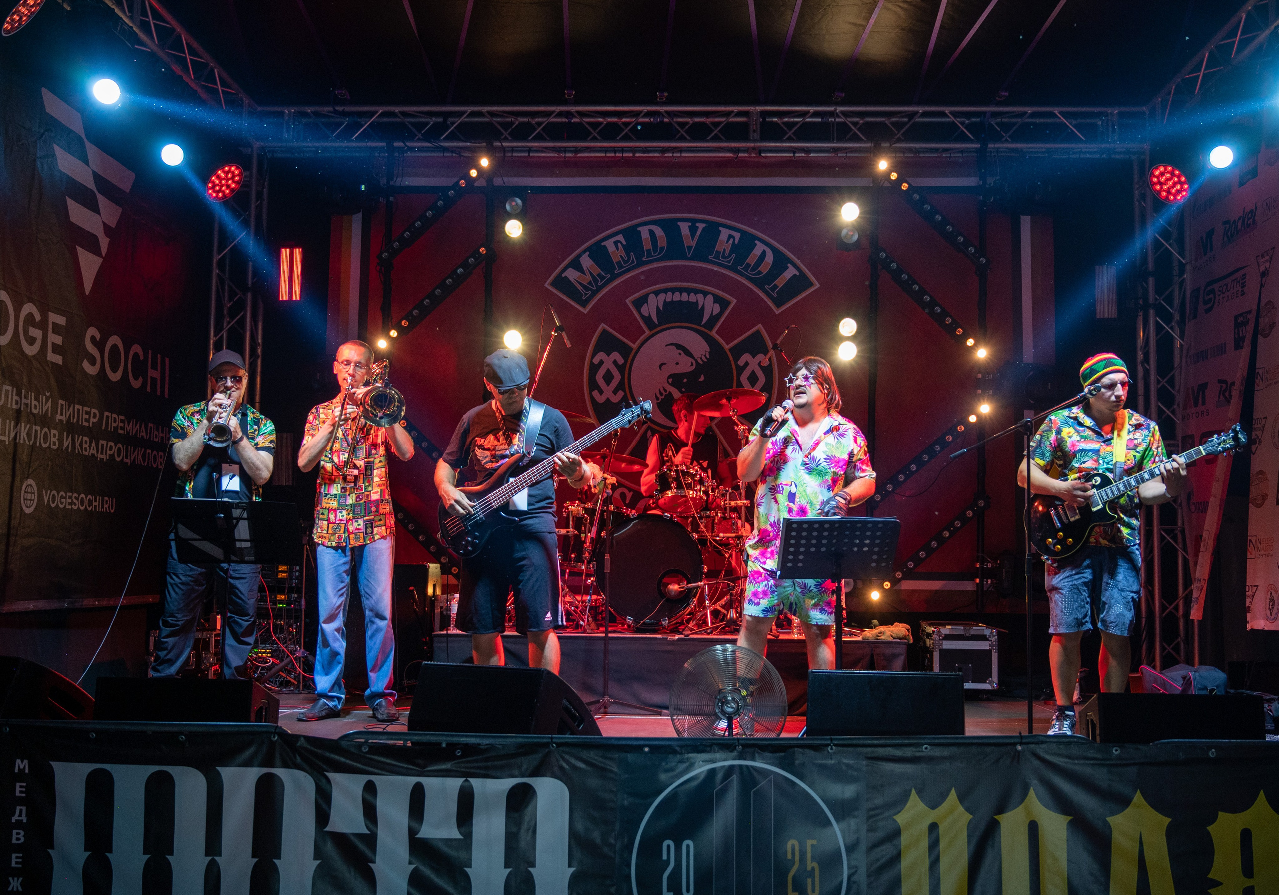 11- ый Ежегодный Байк Фестиваль " Медвежья МОТО ПОЛЯНА». Фотографирую счастливых людей в Сочи