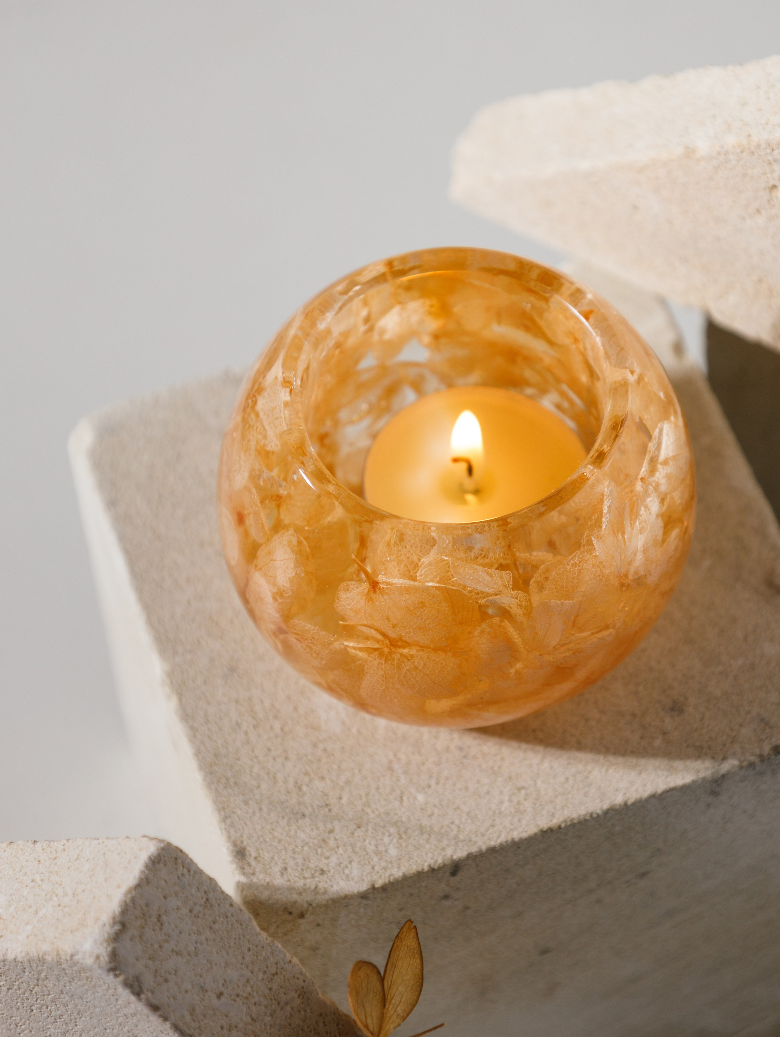 Подсвечники из эпоксидной смолы. Студия коммерческой съемки ХВОЯ