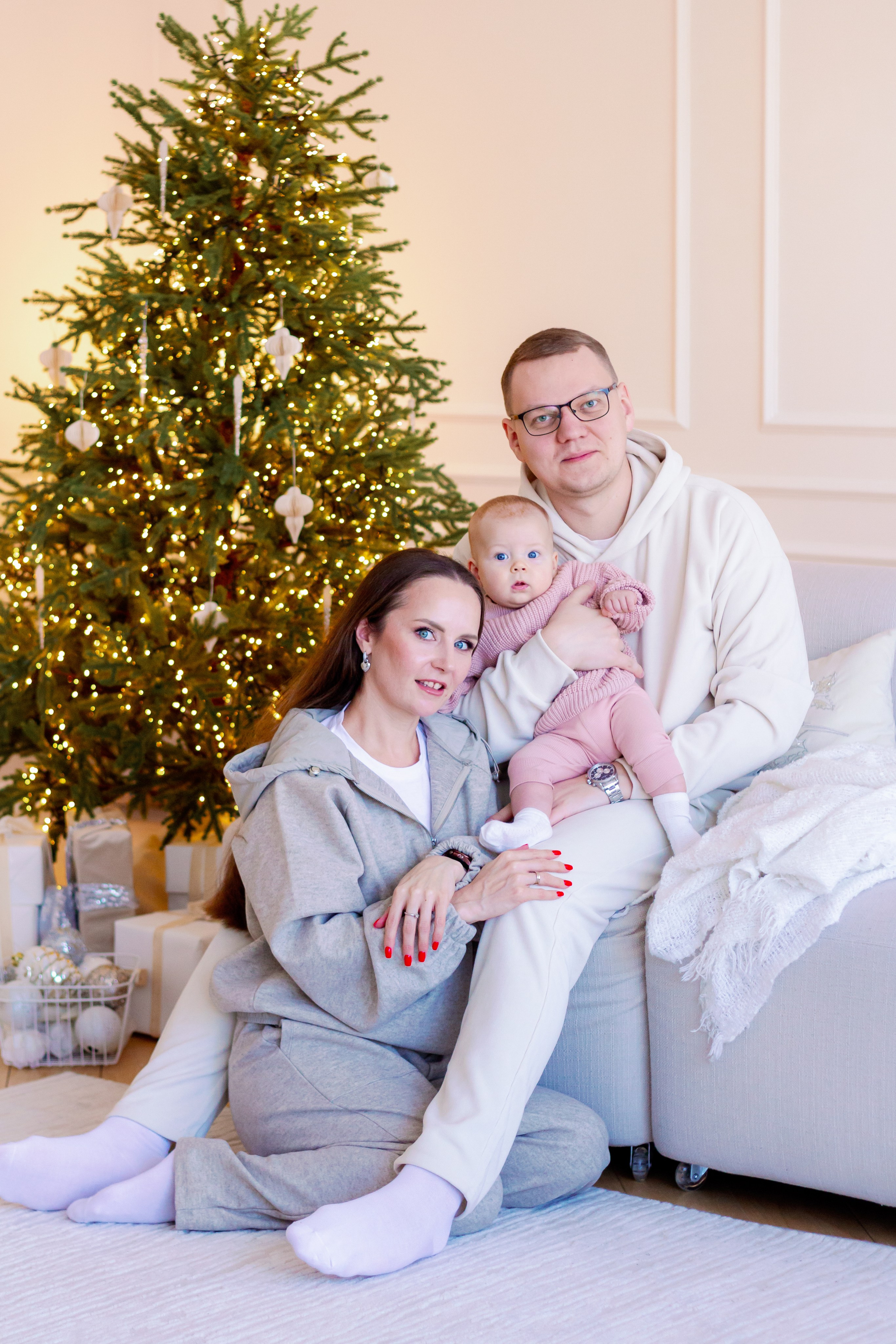 Новогодняя семейная фотосессия с малышом, Екатеринбург. Фотограф в Екатеринбурге Пойгина Елена