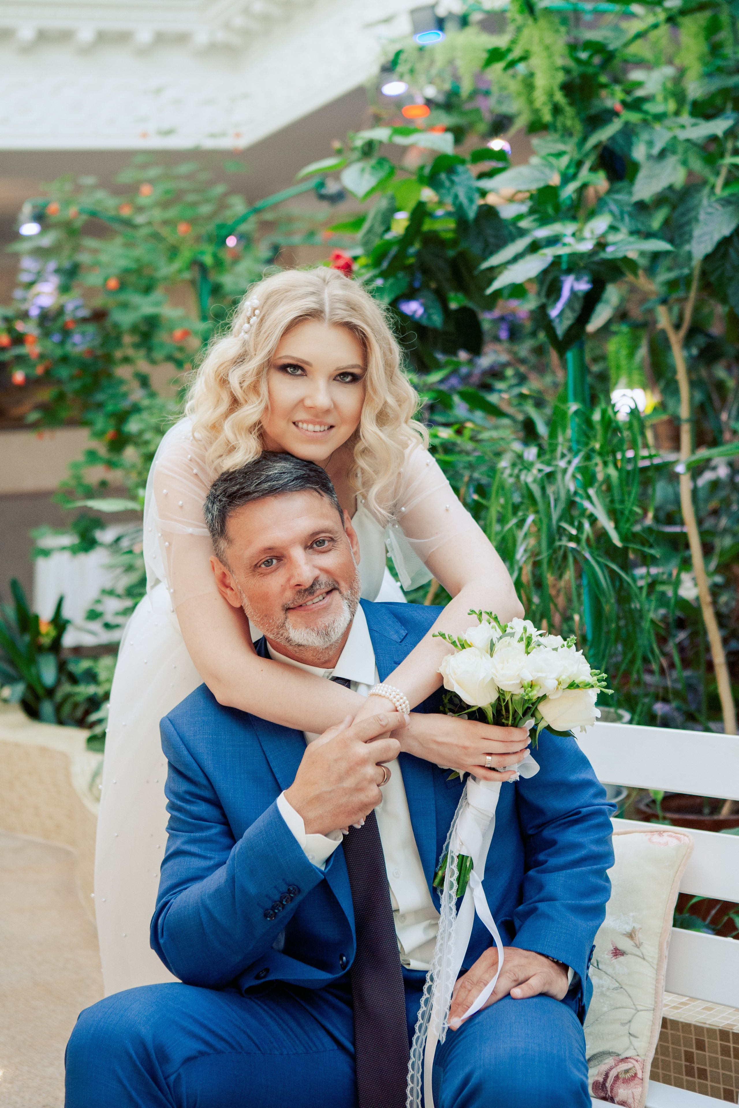 Фотосессия молодоженов на пляже Рублево. Фотограф Ольга Ефремова