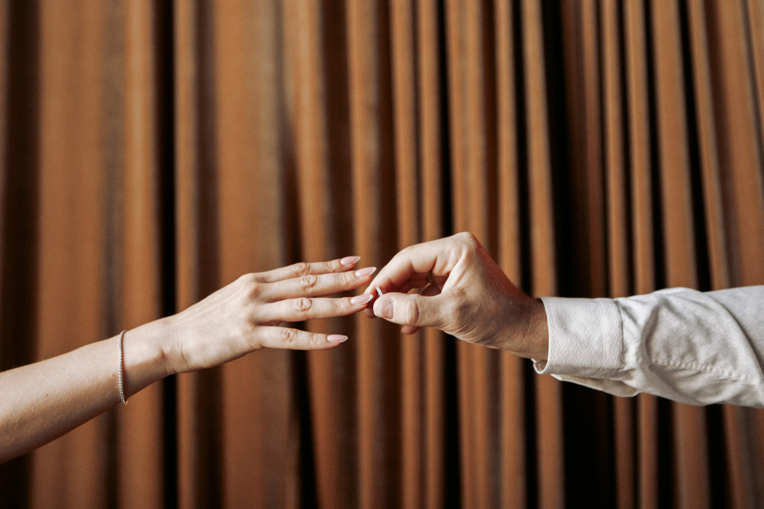 Утро невесты и фотосессия в гостинице radisson collection hotel moscow бывшая гостиница украина. Фотограф Ольга Ефремова