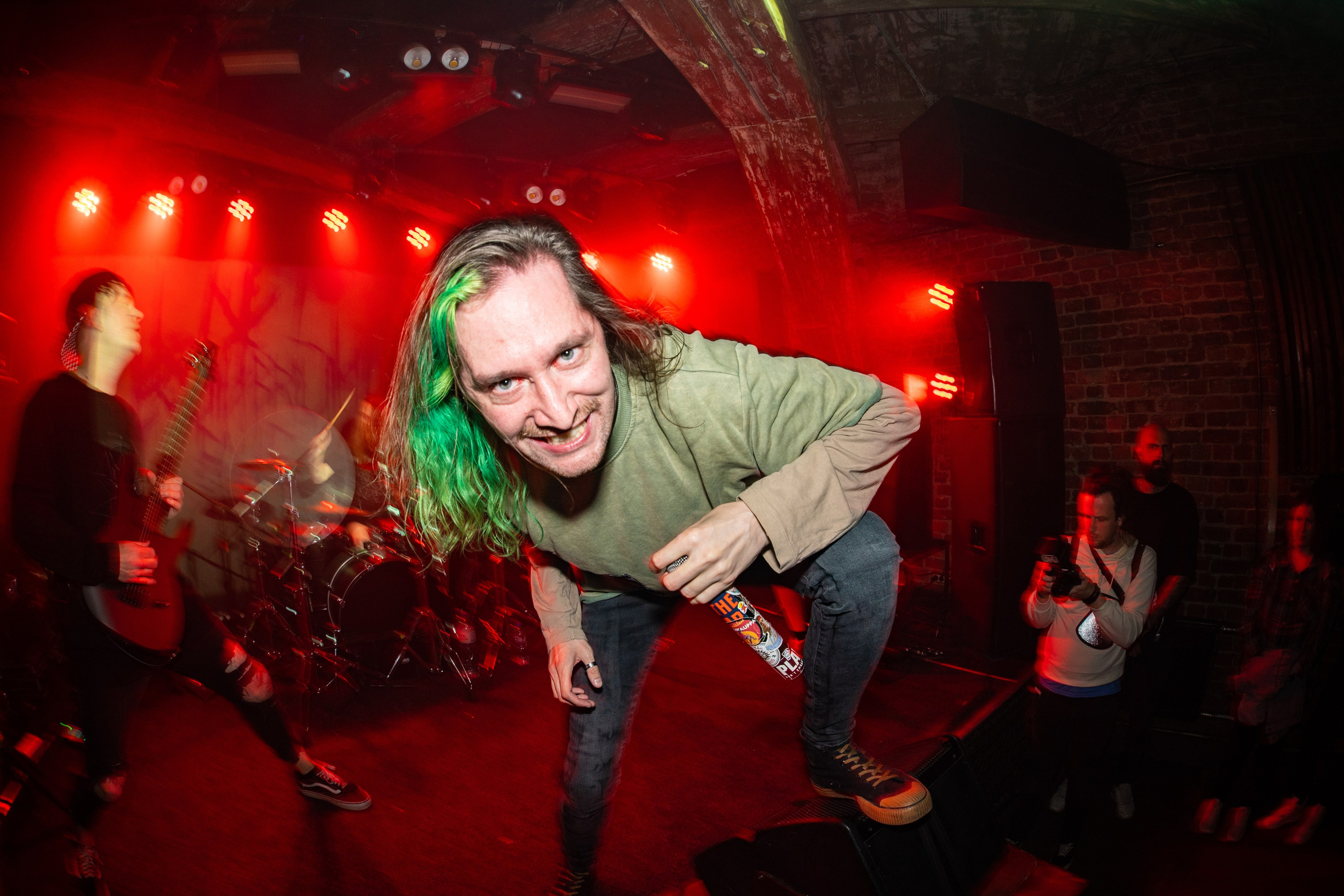 ОМУТ ГИГ|Zoccolo 2.0. Концертный и репортажный фотограф в Санкт-Петербурге Слава Пахомов