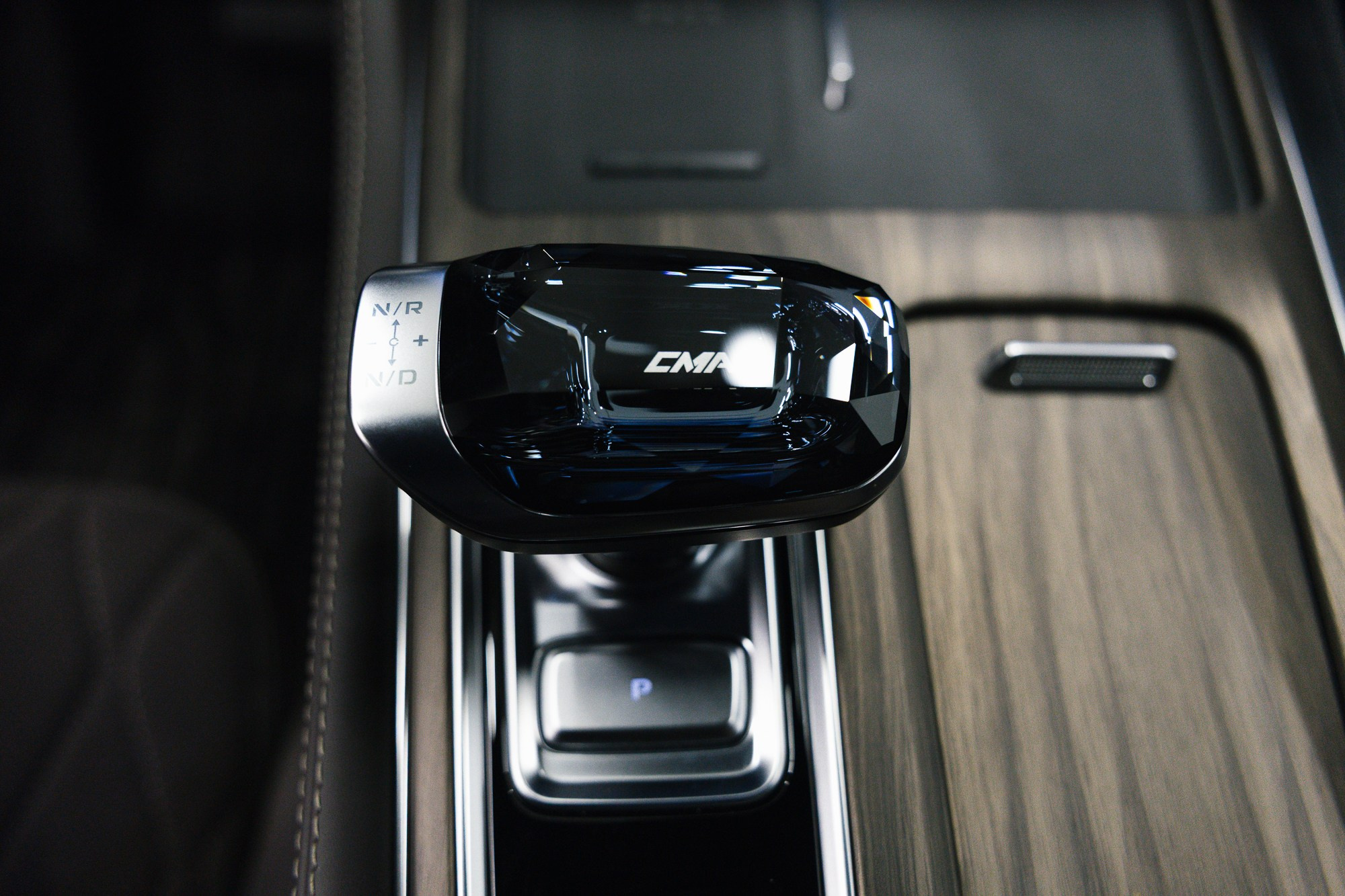 Geely Monjaro 2.0 4WD AT (238 л. с.). Автосалон «Х-Авто»