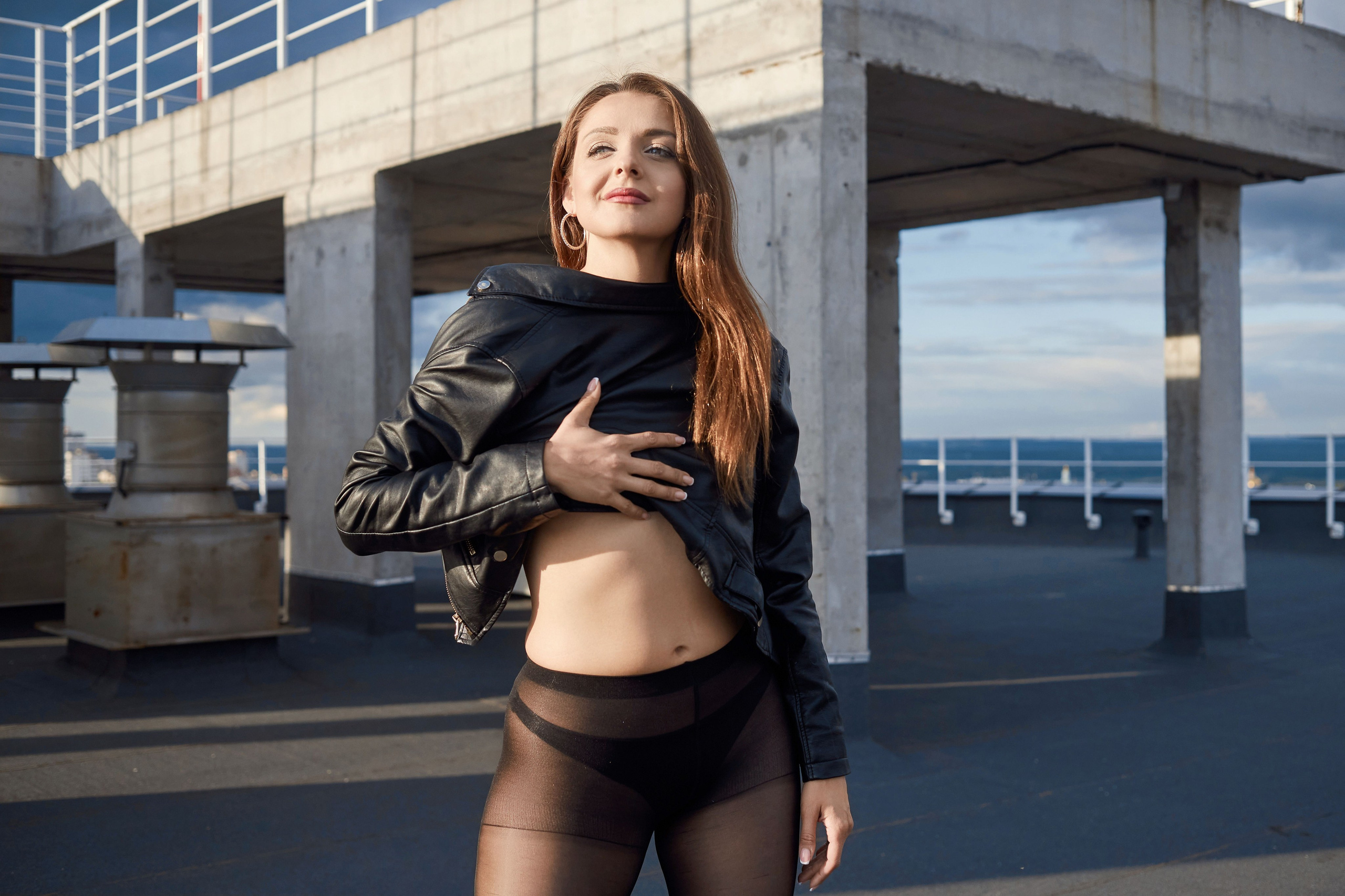 На крыше. Фотограф Алексей Яковлев