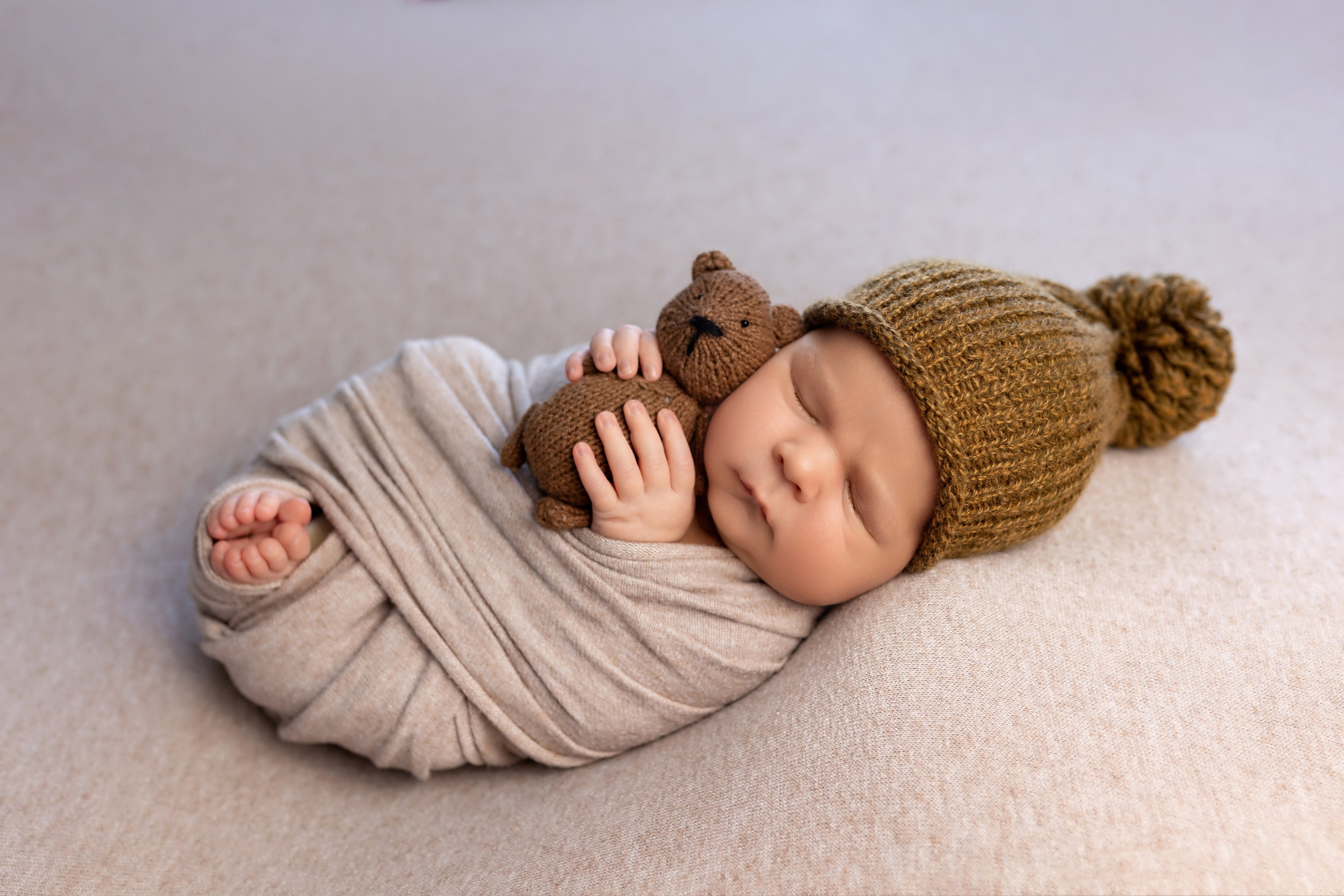 Новорождённые. Фотограф новорождённых г. Салехард