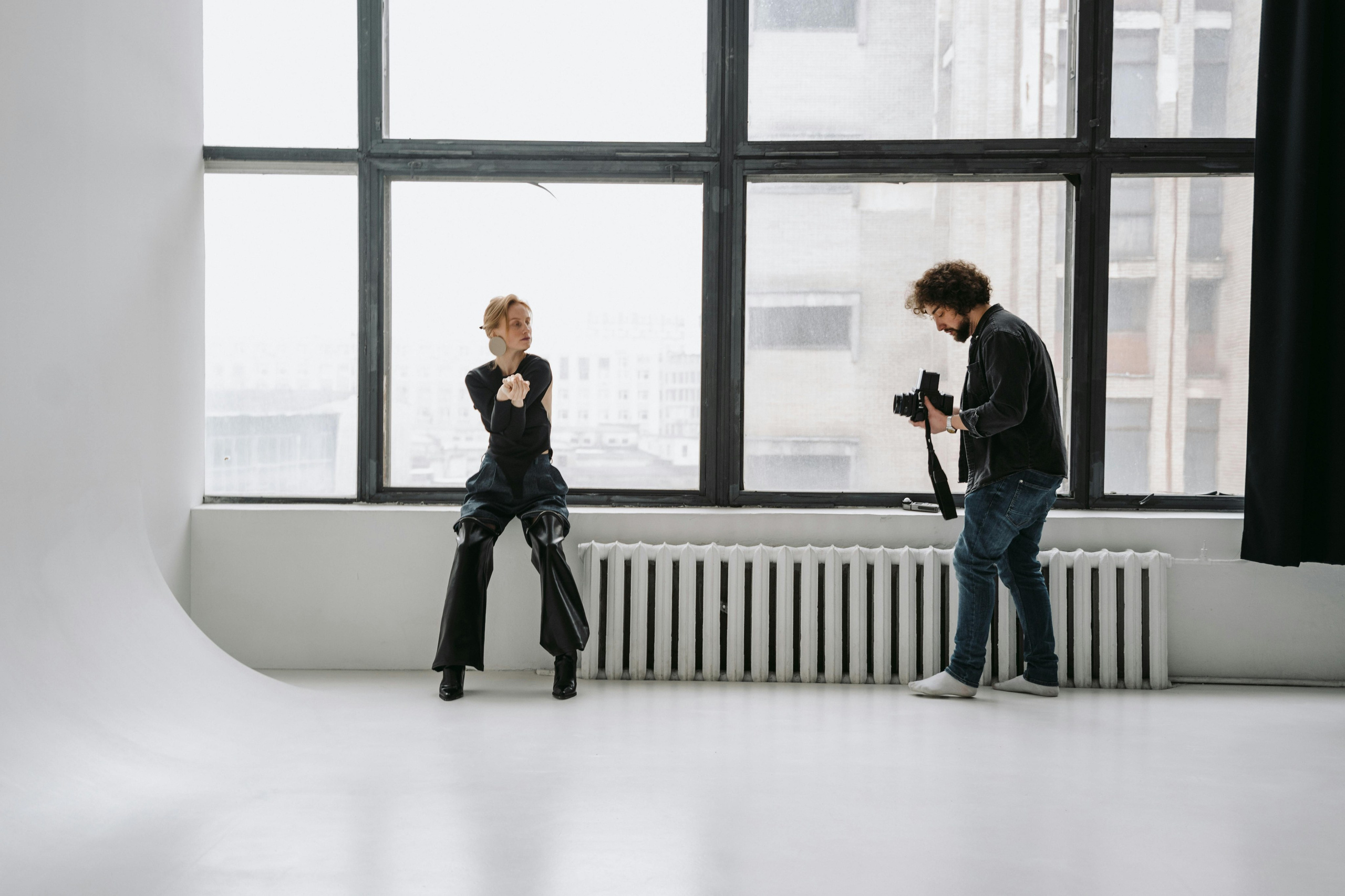 Photo/video.production to solve your tasks. Worldwide. Mark Avangard
