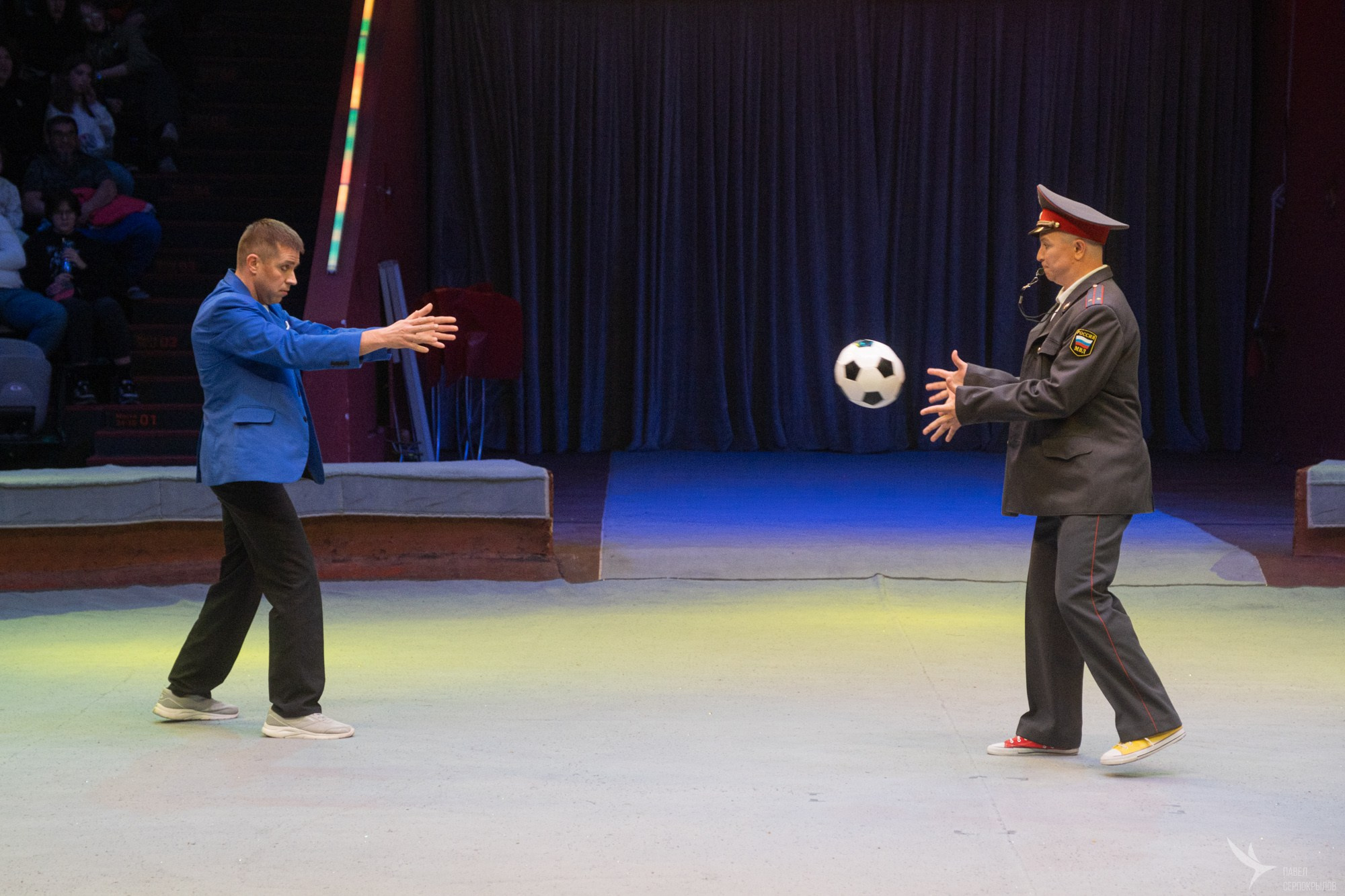 Гала-представление ЭВОЛЮЦИОНЕРЫ. Репортажный фотограф в Казани Павел Серпокрылов