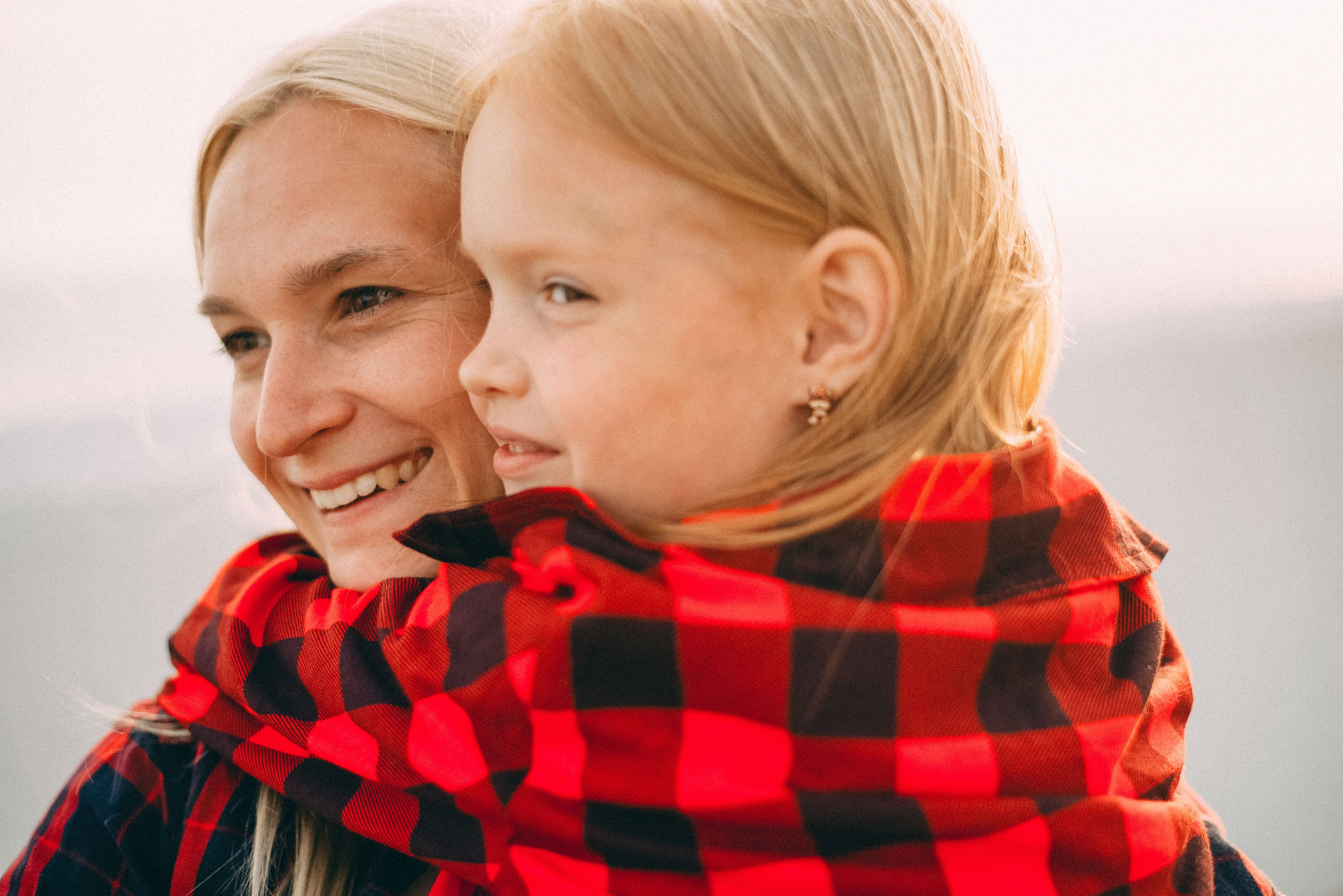 Фотосессия в Сириусе набережная олимпийского парка. Фотограф в Сочи — Маргарита Поганова