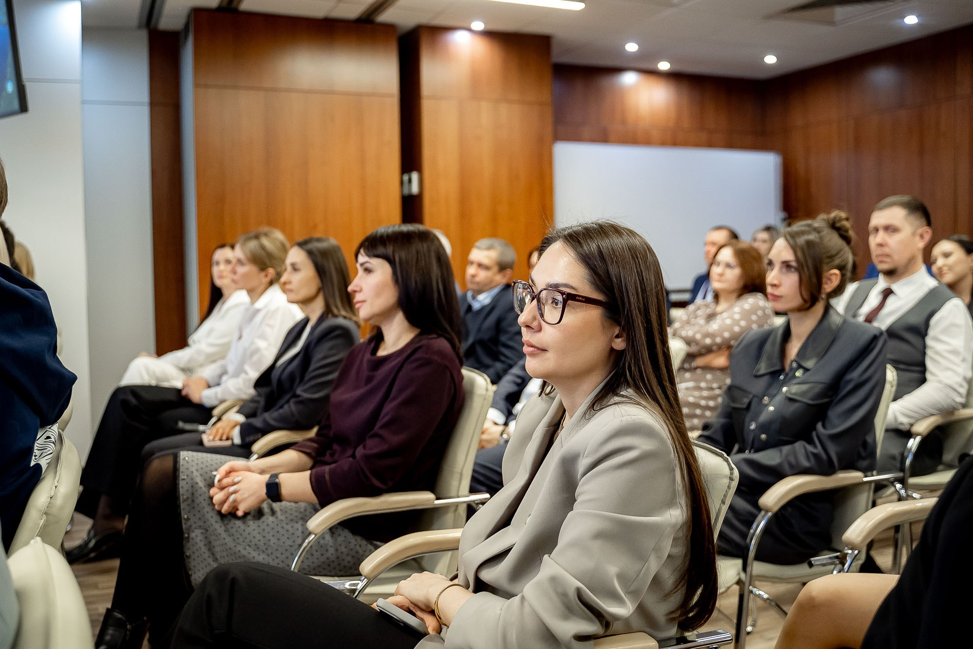 Сбер. Открытый диалог. Сергей Кошкин. Репортажная и ивент-фотография в Сургуте