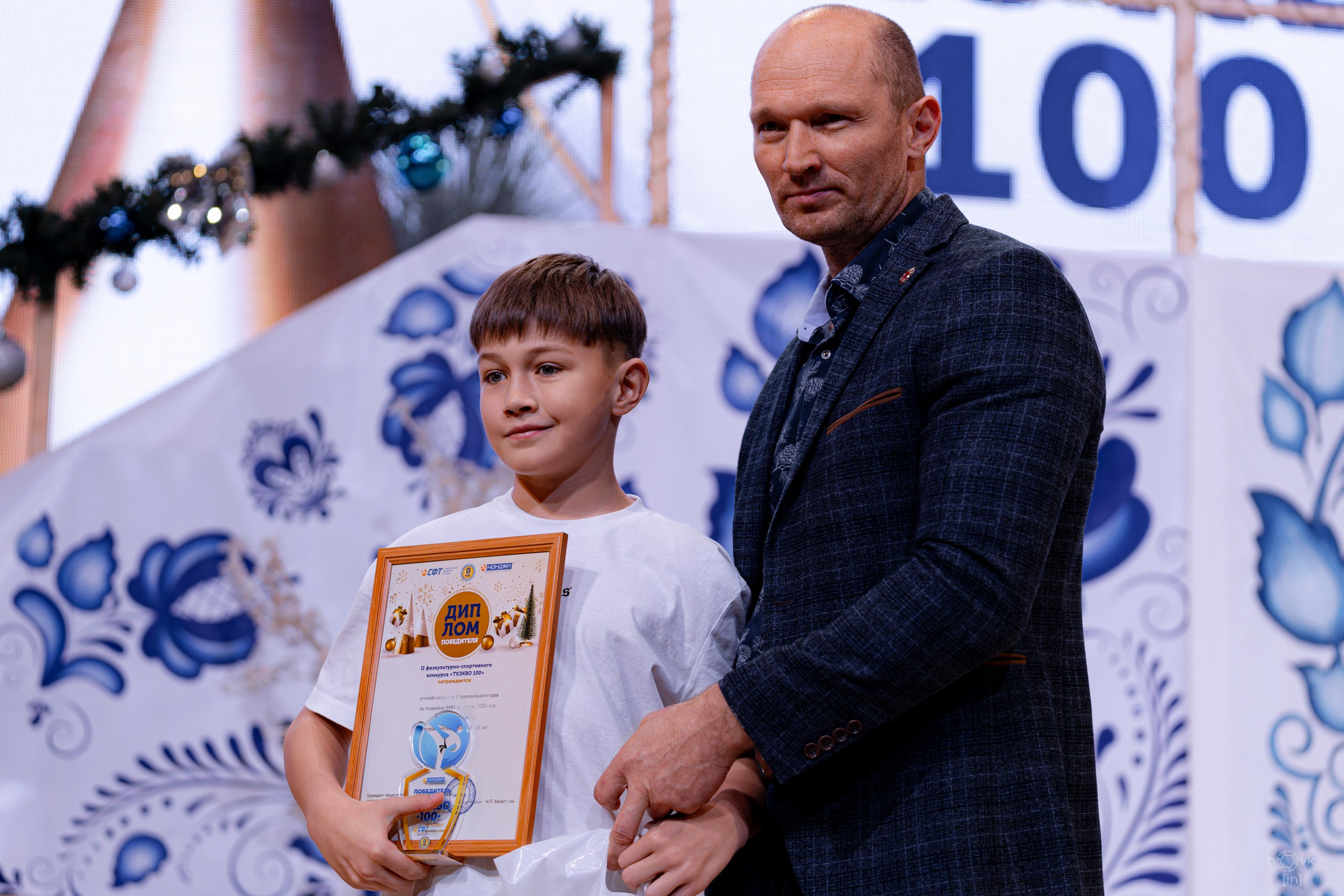 Ёлка. ФОТОГРАФ ИВАН НОВИКОВ | СТАВРОПОЛЬ