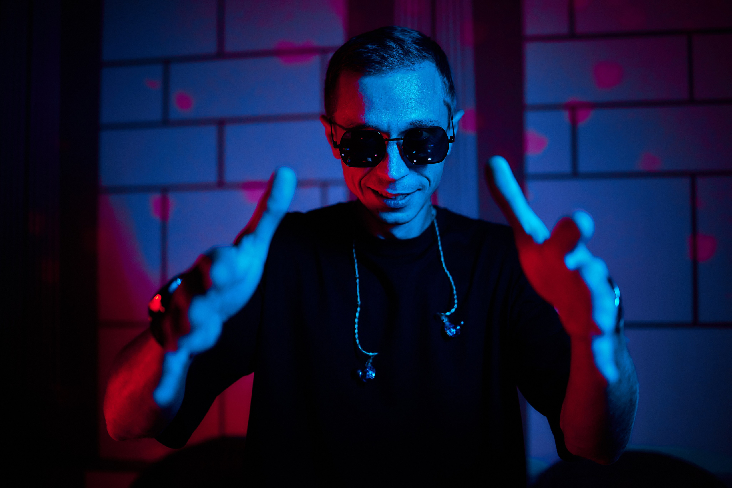 Репортаж. Николай Манвелов — свадебный фотограф в Армавире. Фотокурсы, обучение