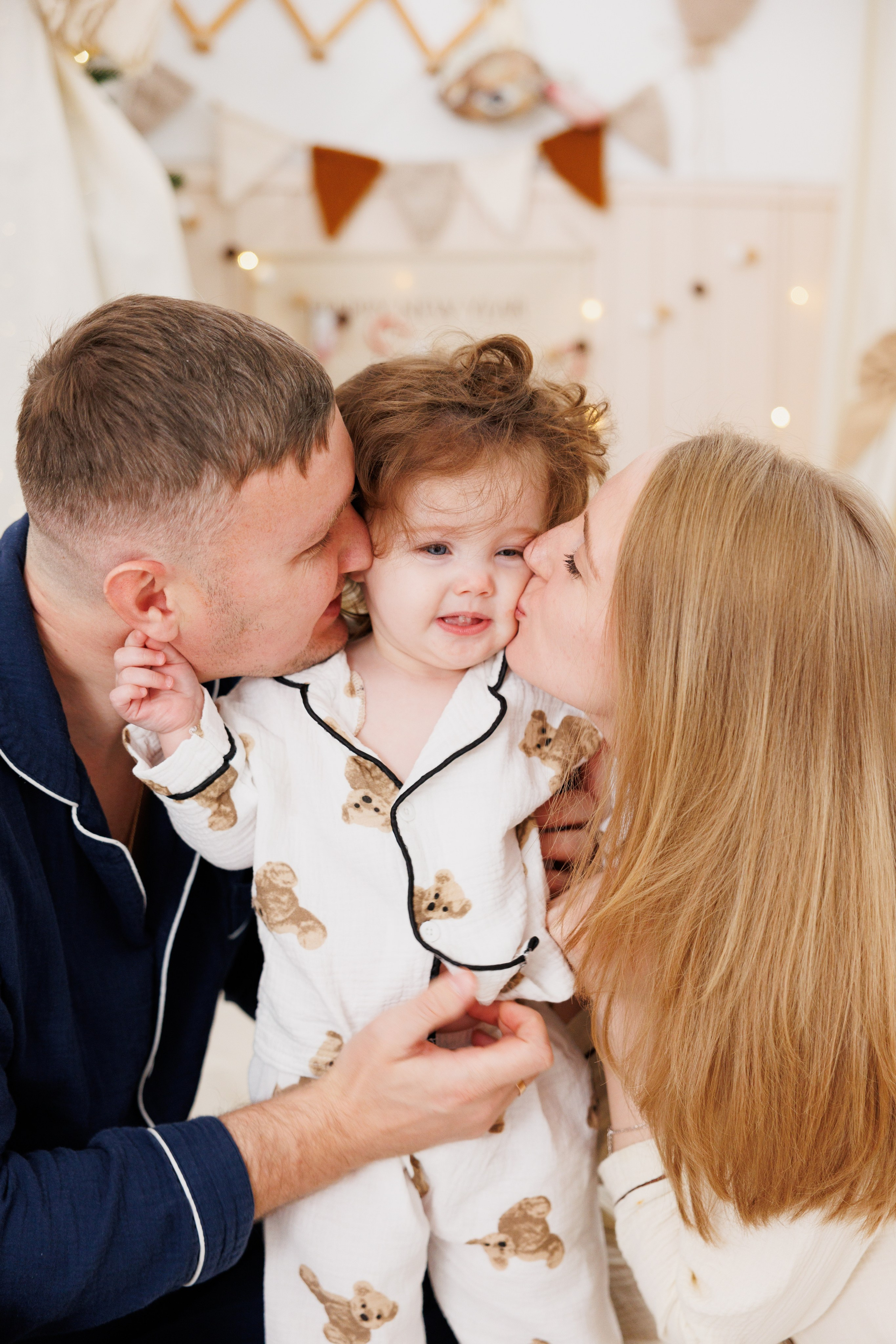 Мия 1 годик и Новый год SWEET HOME KIDS. Kharchenkotatianaweddingphoto