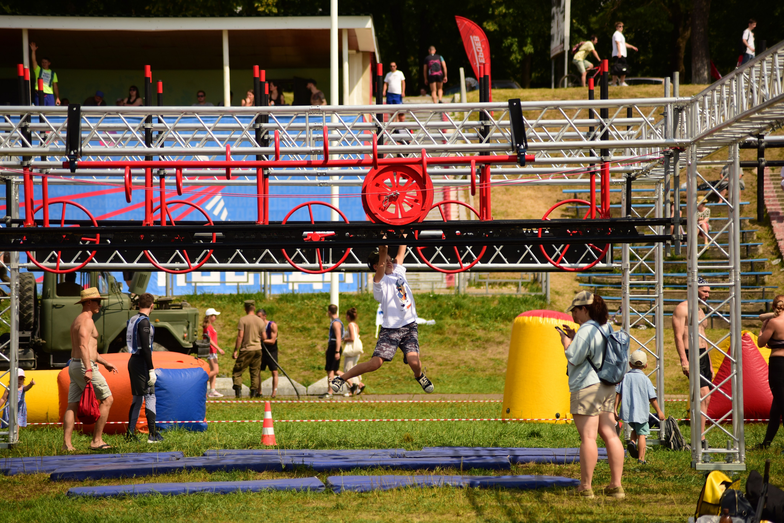 Гонка героев 2022 в Алабино. Профессиональный фотограф в Москве Юлия Москалёва