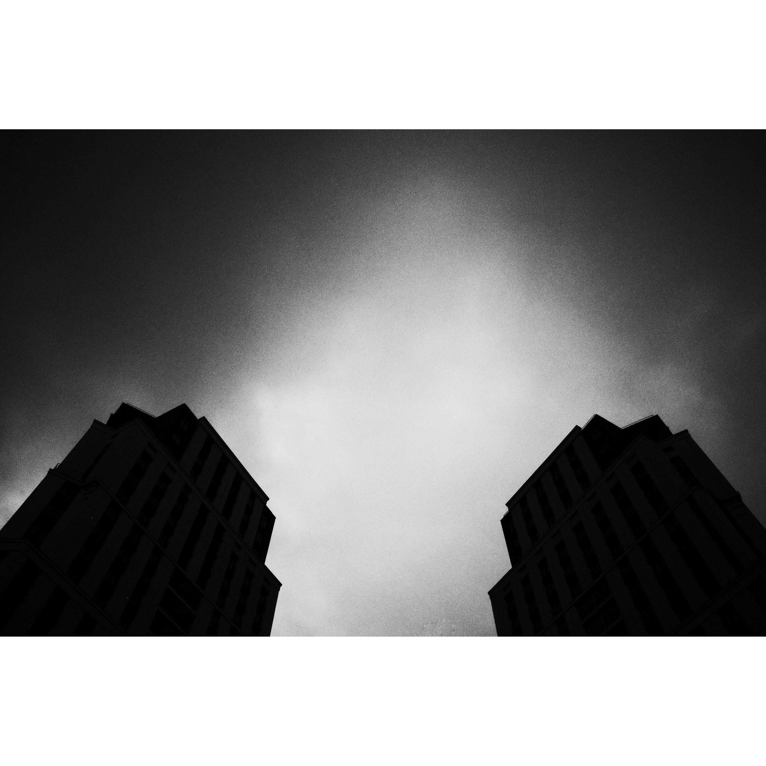 Дощечки. Полиптихи разных лет. Артём Линейцев, фотограф