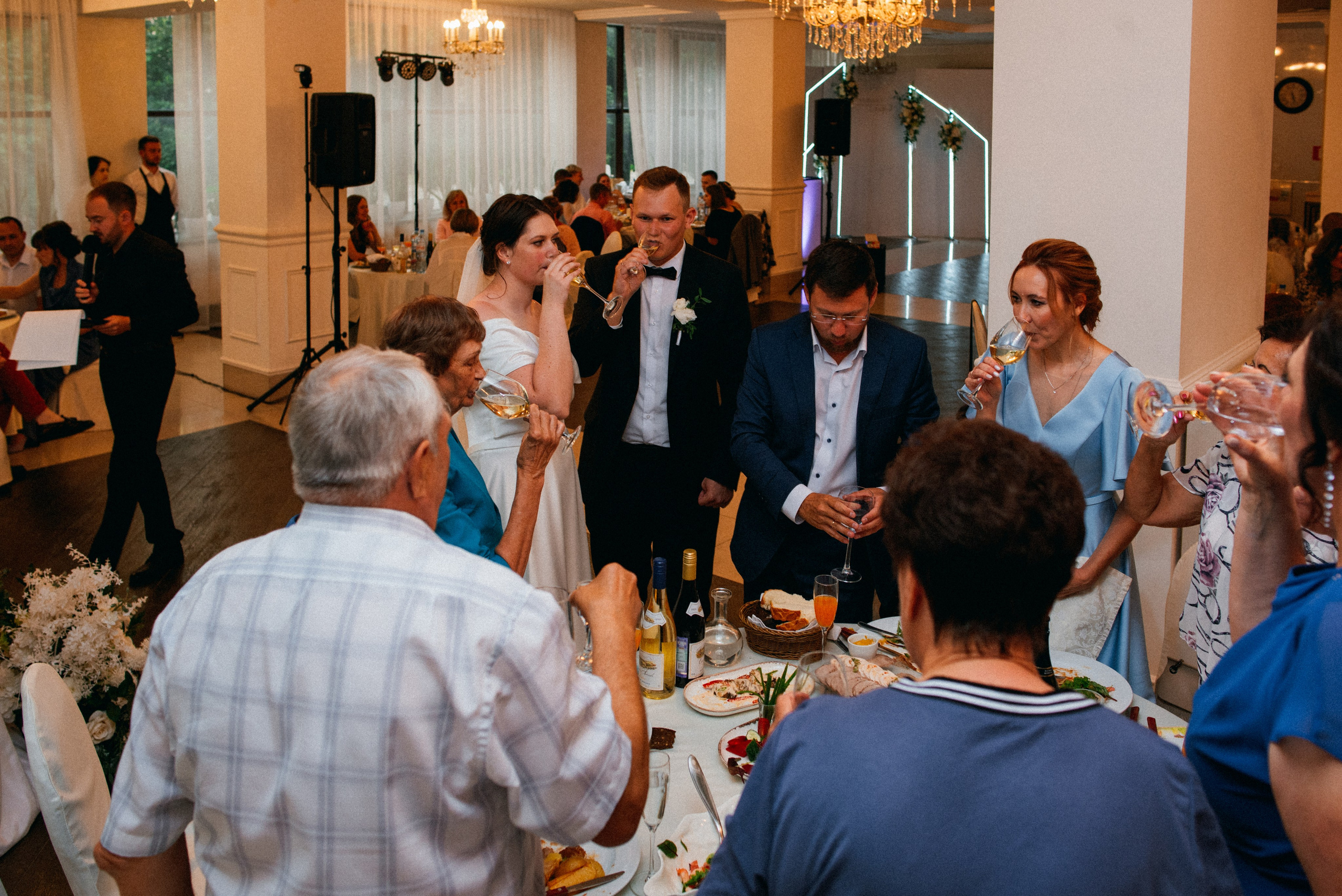 Свадебная съемка (съемка банкета). Свадебный фотограф — фотограф на свадьбу в Воронеже — Свадебное фото
