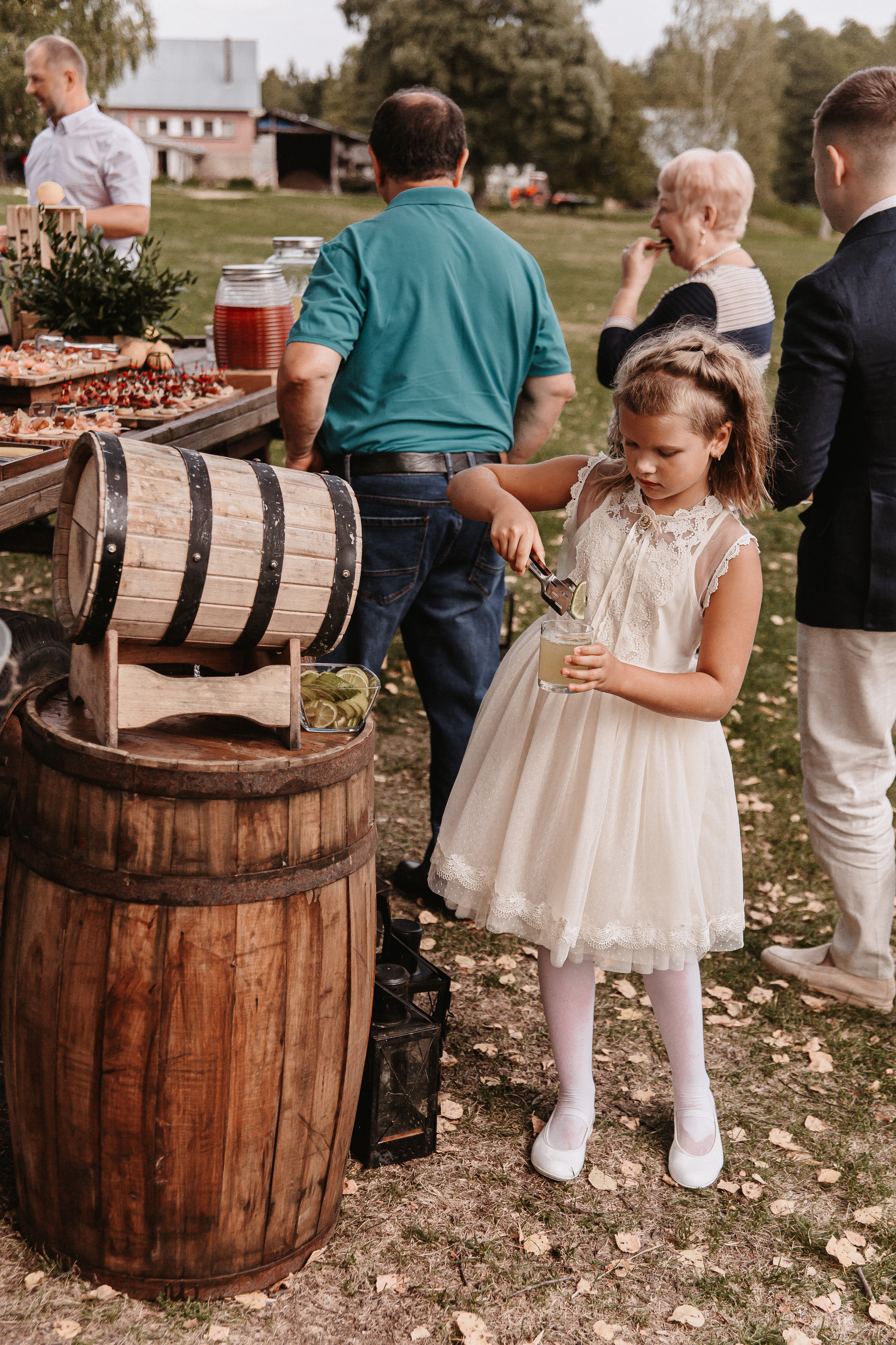 Люда и Дима в CONTRY CLUB POLYNA. Свадебный фотограф Наталья Балутутина. Россия-Европа-Мир