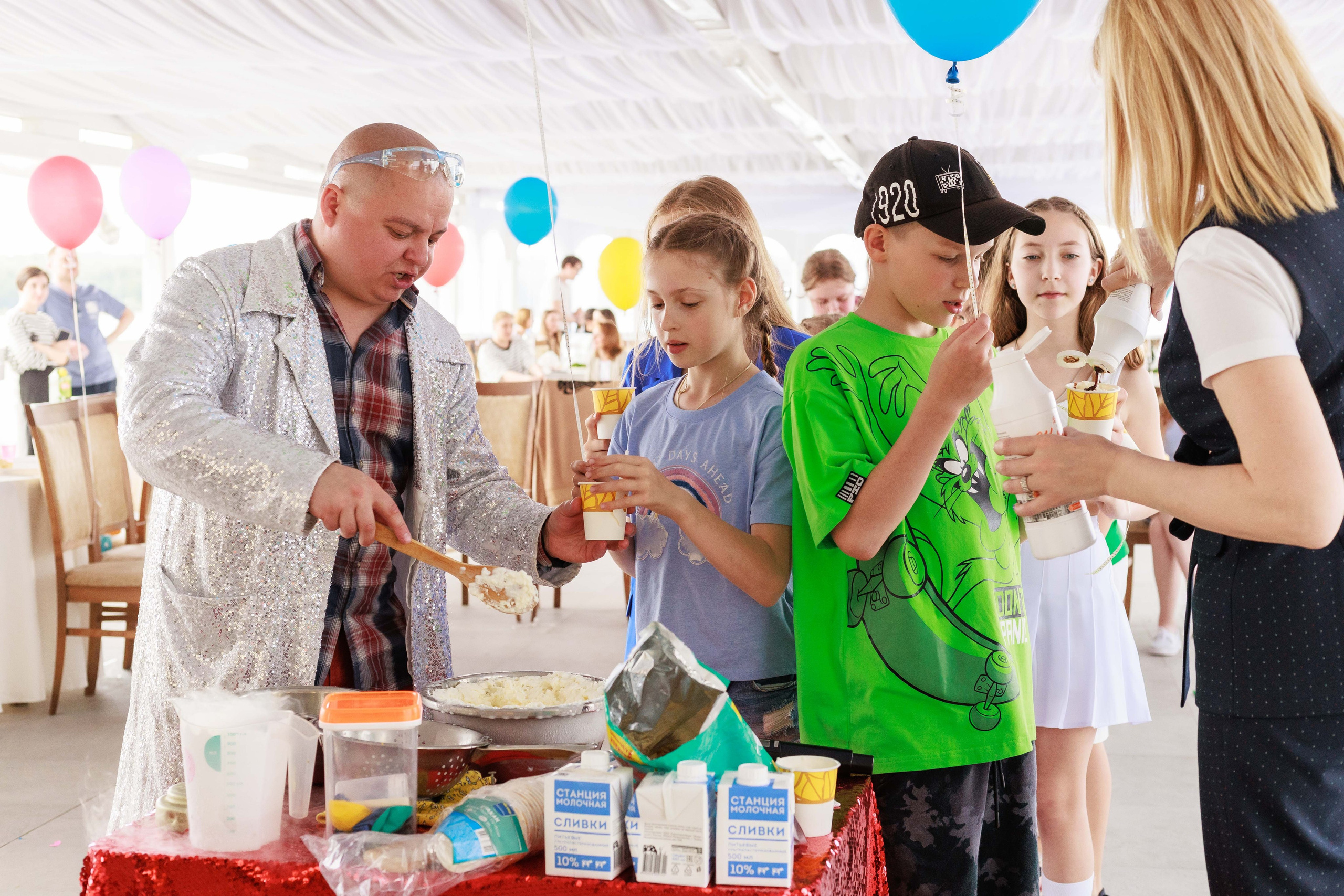 Выпускной 4 класс. Фотограф в Москве Дмитрий Емельянов