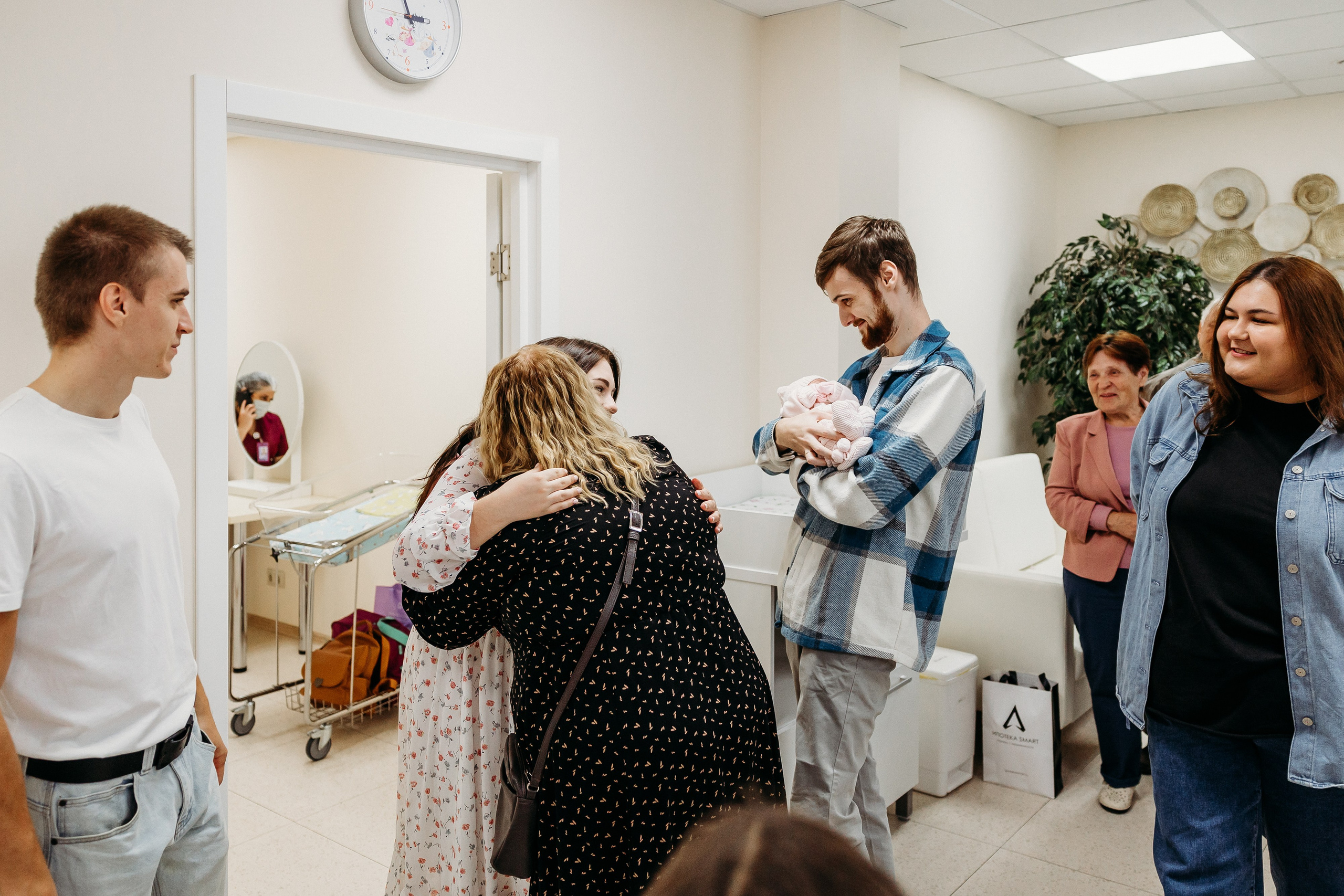 Василиса. Семейный и детский фотограф в Краснодаре. Фотограф новорожденных. Фотограф ньюборн. Фотограф родов Краснодар. Катя Угнивенко