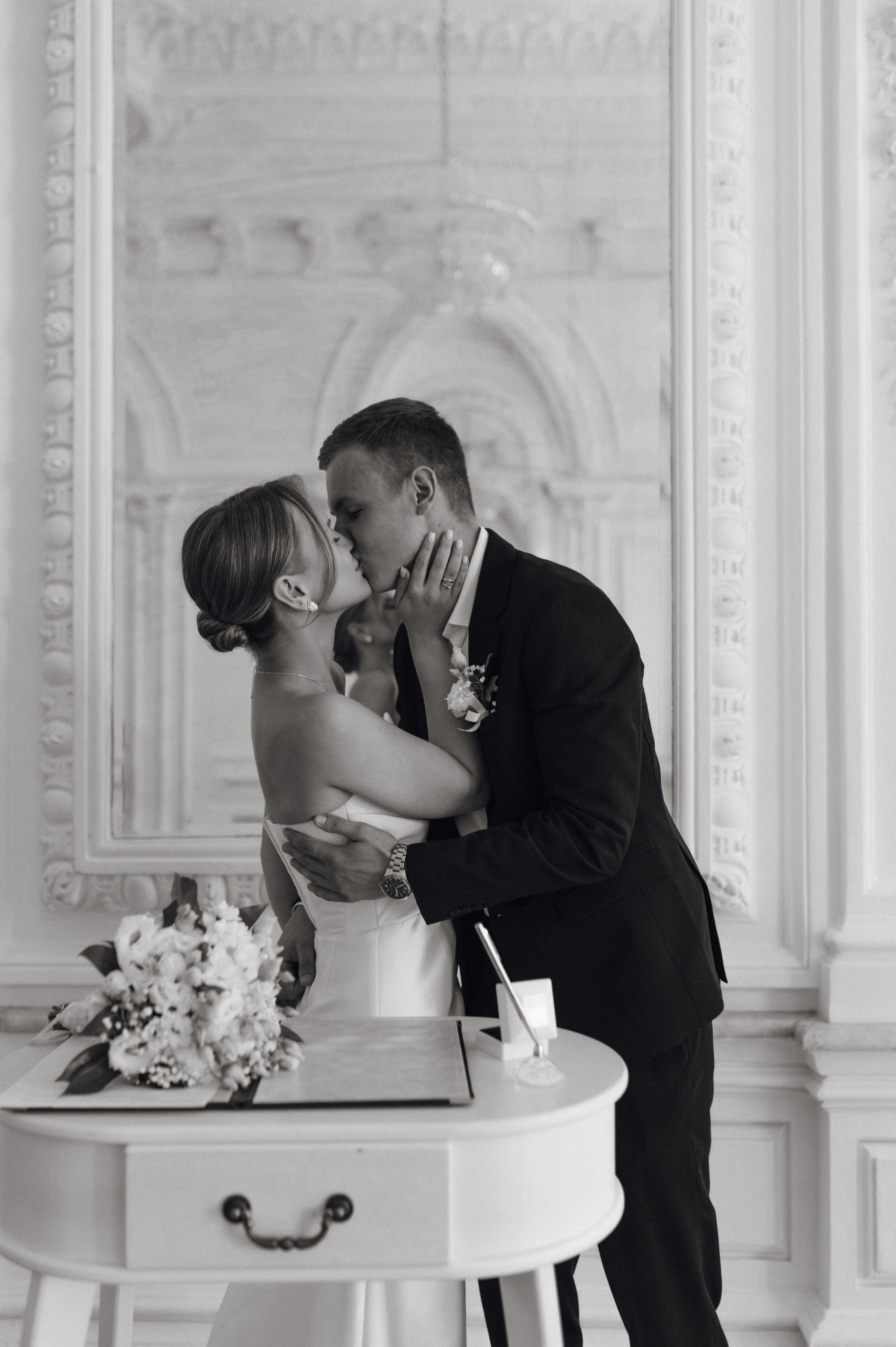 Полина и Егор. Особняк Спиридонова. Свадебный фотограф Москва и Санкт-Петербург. Анастасия Чудина