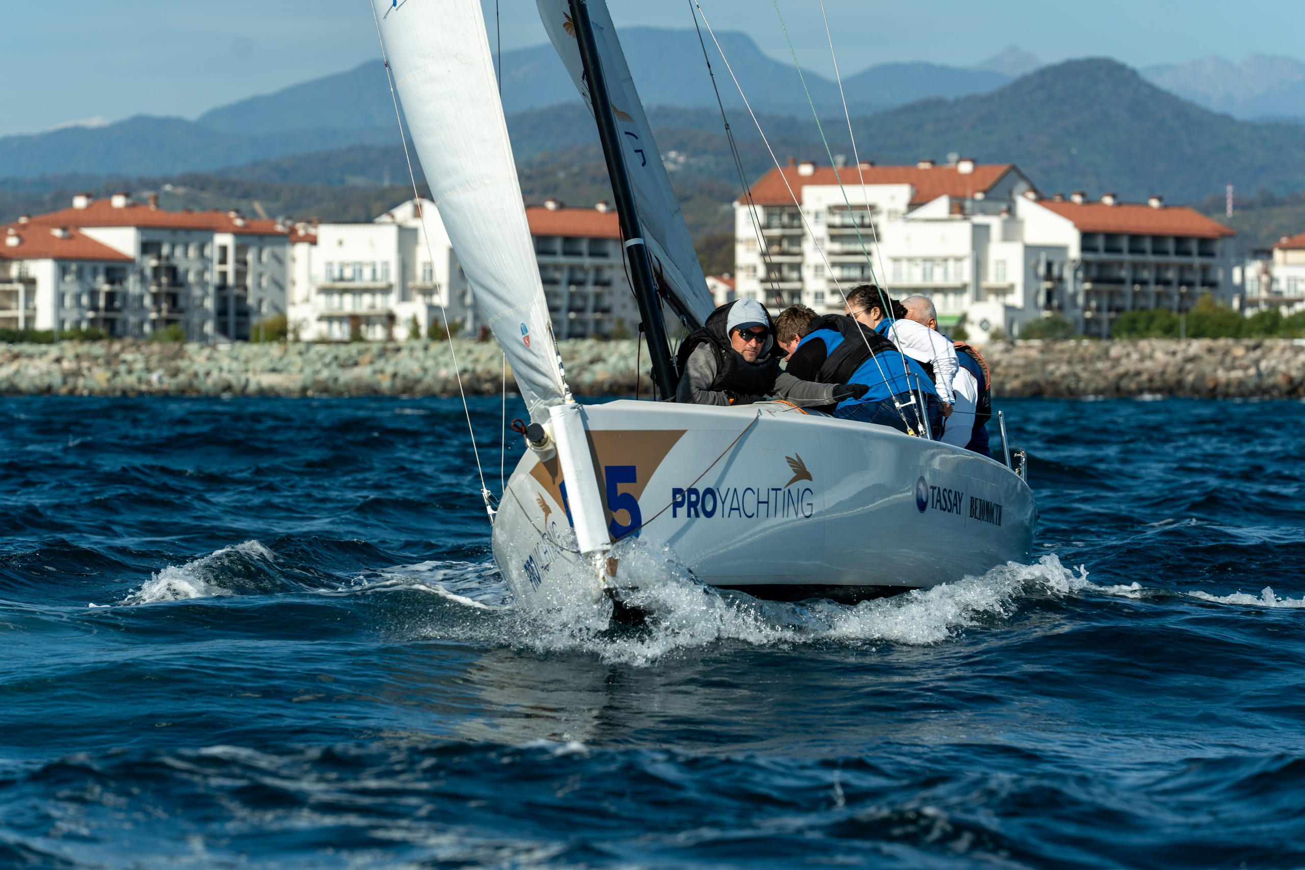 MICE мероприятие для компании «Базис». Репортажный фотограф в Красной Поляне и Сочи Павлюченко Екатерина