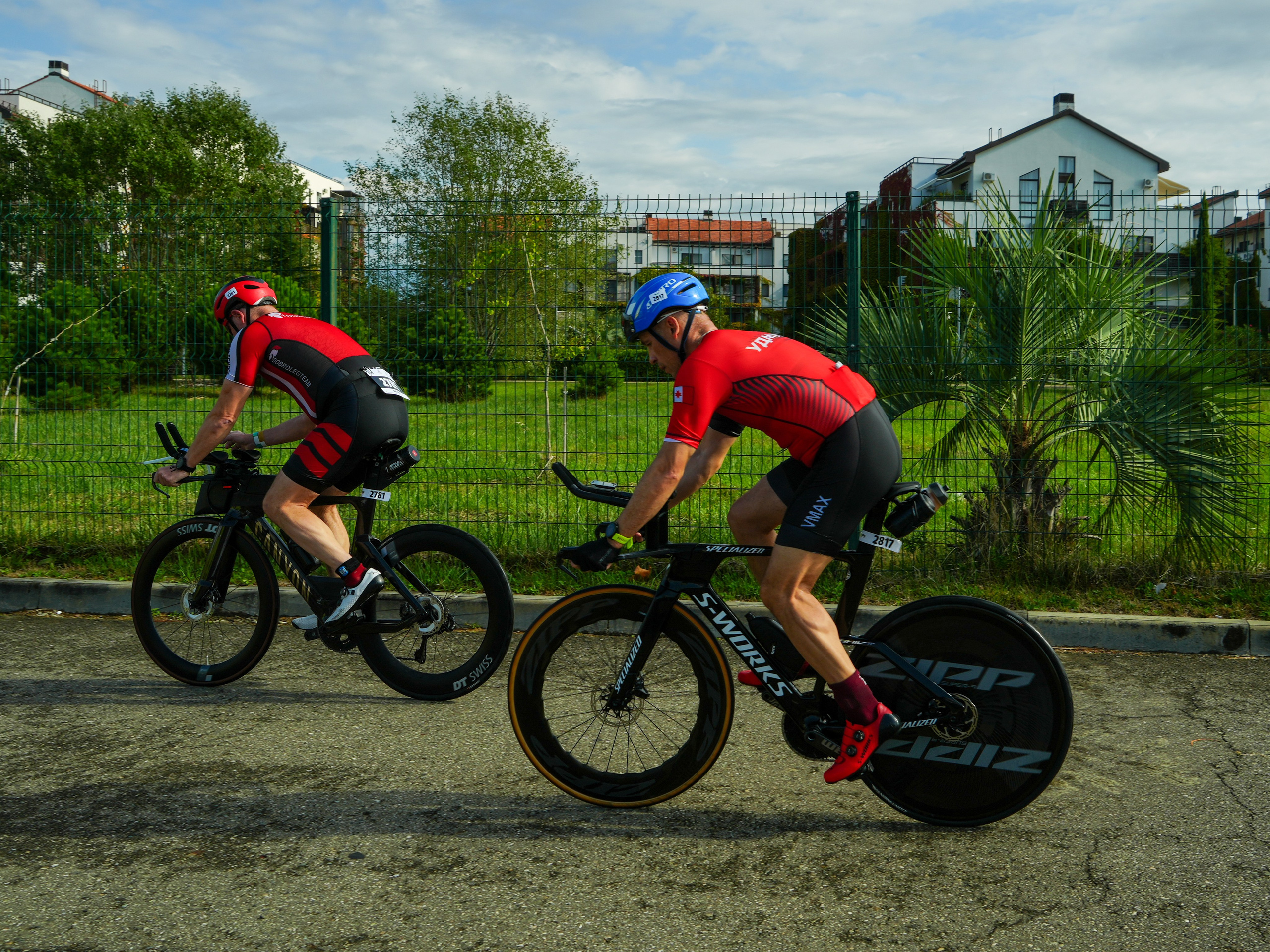 Фотоотчет партнерской интеграции для компании TELE2 на фестивале Ironstar. Репортажный фотограф в Красной Поляне и Сочи Павлюченко Екатерина