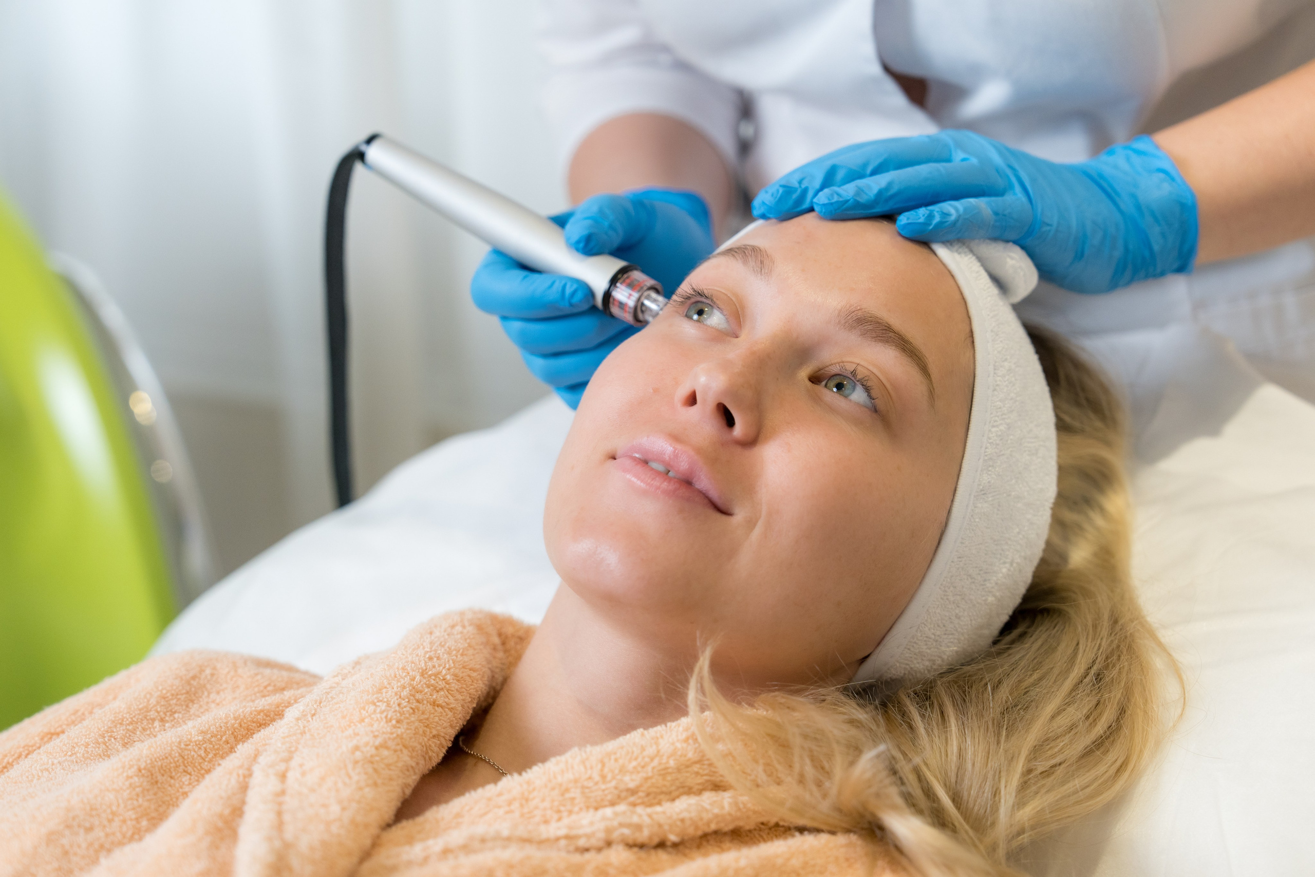 Контент съемка для медицинского центра в отеле Rosa Springs. Репортажный фотограф в Красной Поляне и Сочи Павлюченко Екатерина