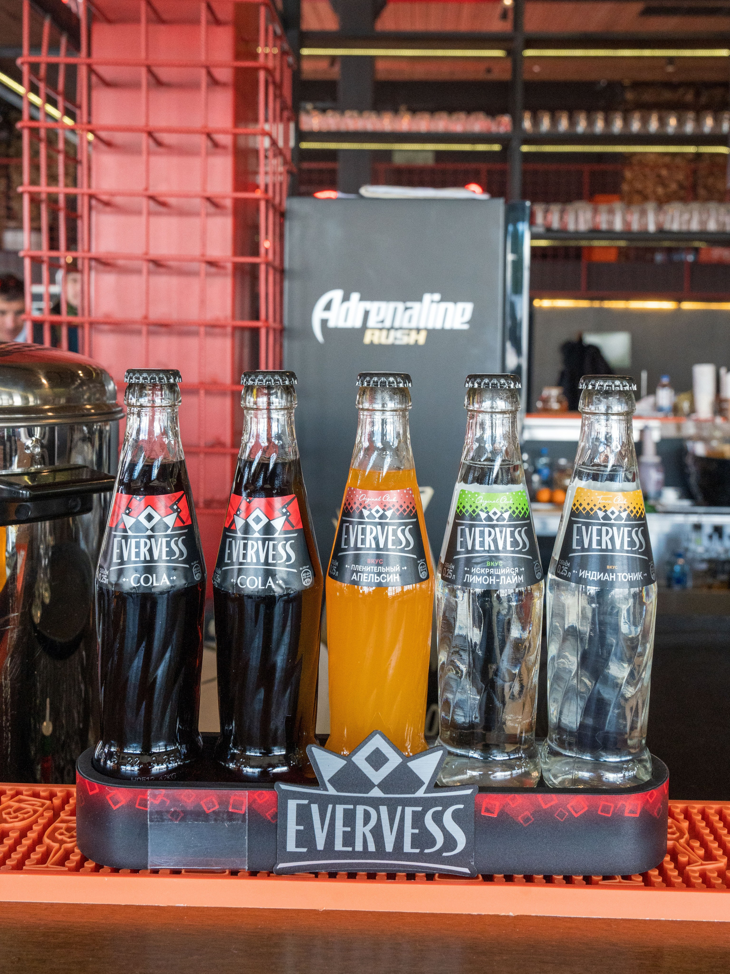 Компания «EVERVESS»: отчет с точек продаж на курортах Красной Поляны. Репортажный фотограф в Красной Поляне и Сочи Павлюченко Екатерина