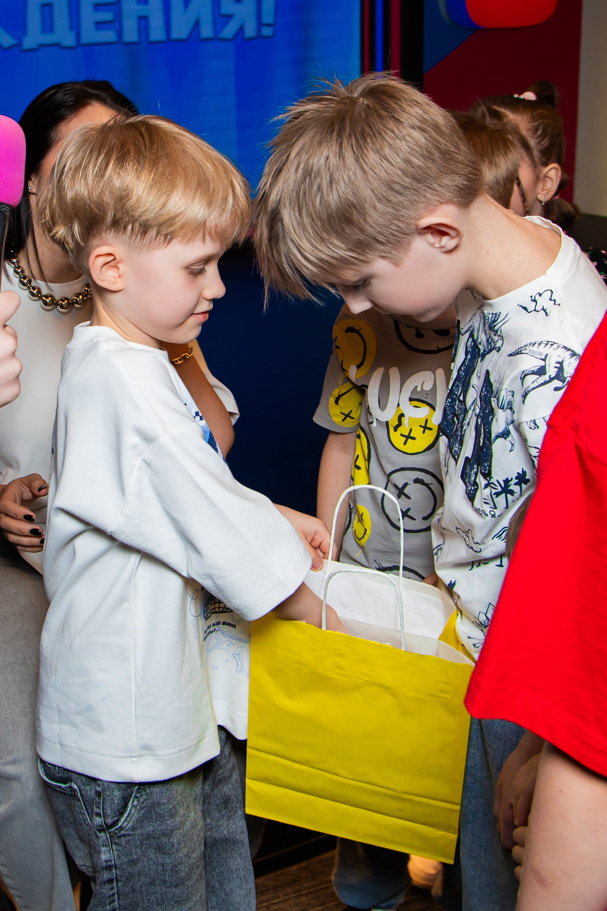 Андрей 25/03 VR A4. Виктория Литвинова репортажный фотограф Москва