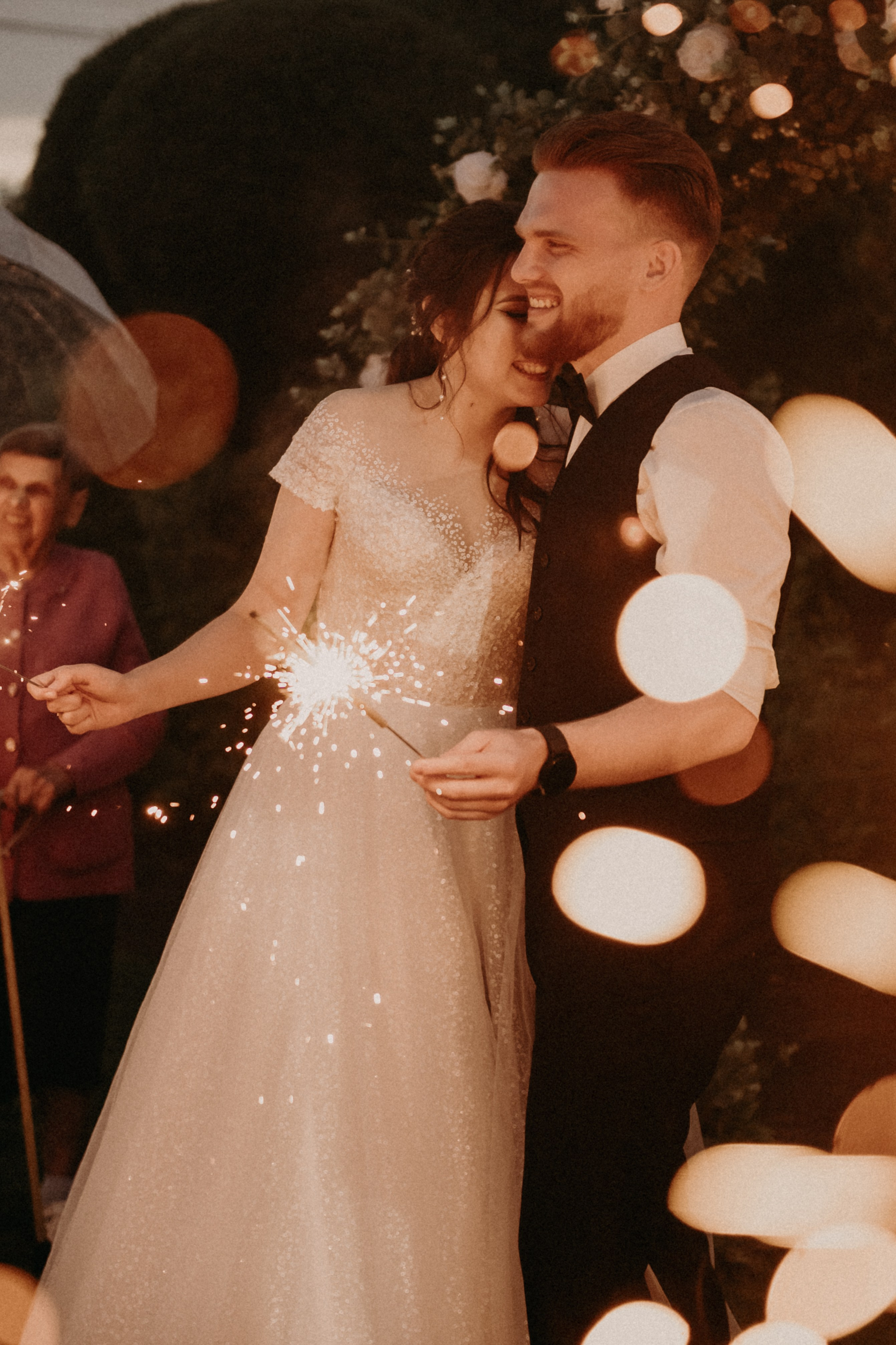 Свадебные фотографии. Фотограф в Барнауле Дарья Бутурлакина. Люби.Цени.Касайся