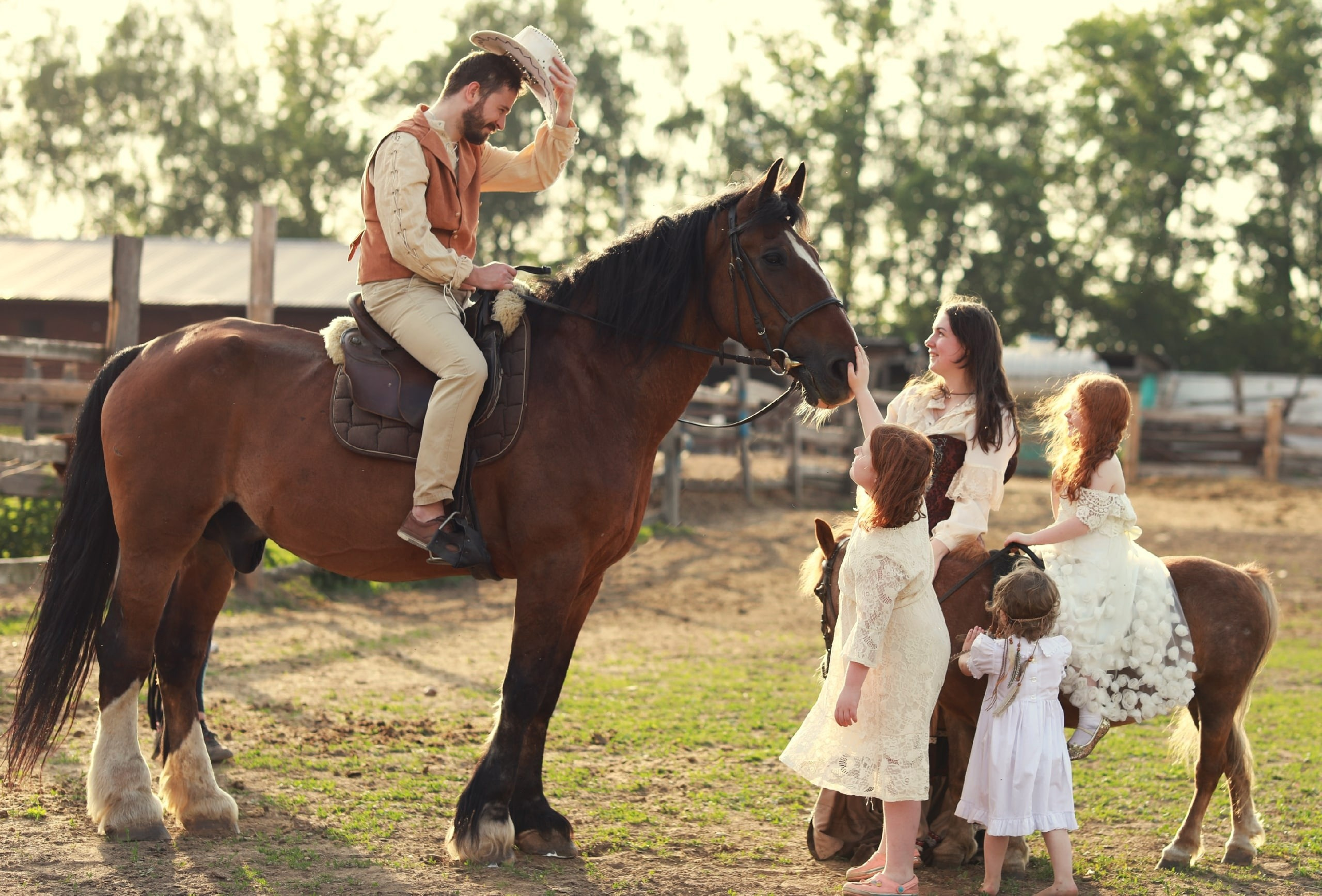 Семейная, love-story с лошадьми. Фотосессия с лошадьми