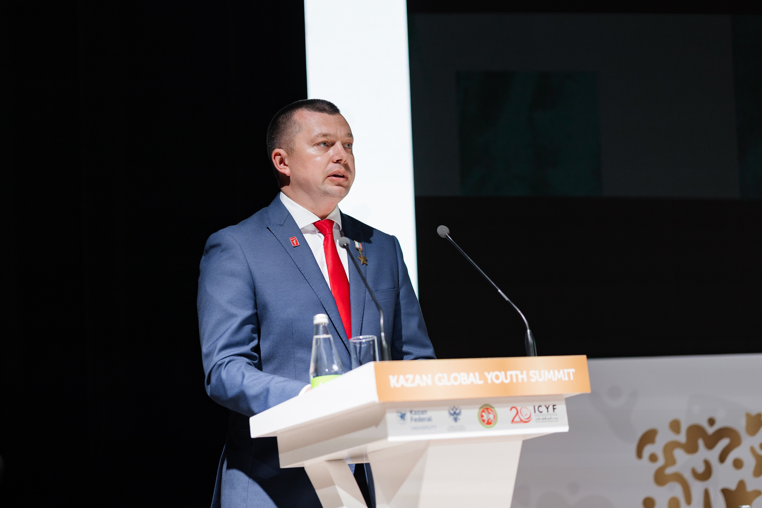 Kazan Global Youth Summit. Портретный и репортажный фотограф в Казани Максим Сипачев