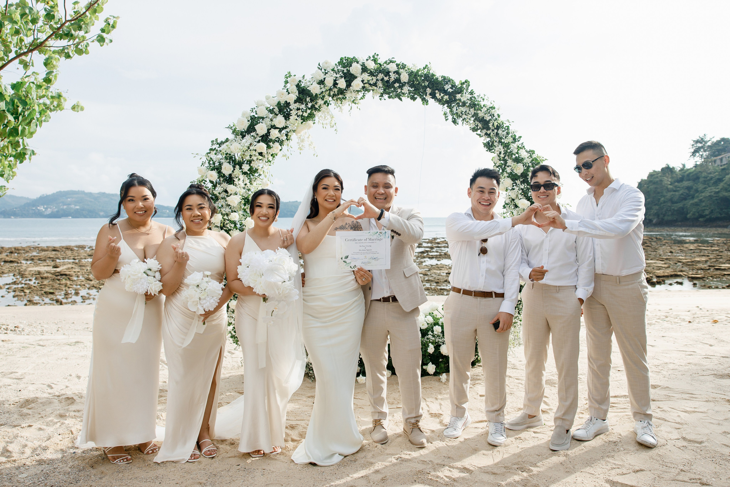 Wedding in Phuket at the Thavorn Hotel. Photographer in Phuket. Photographer Thailand