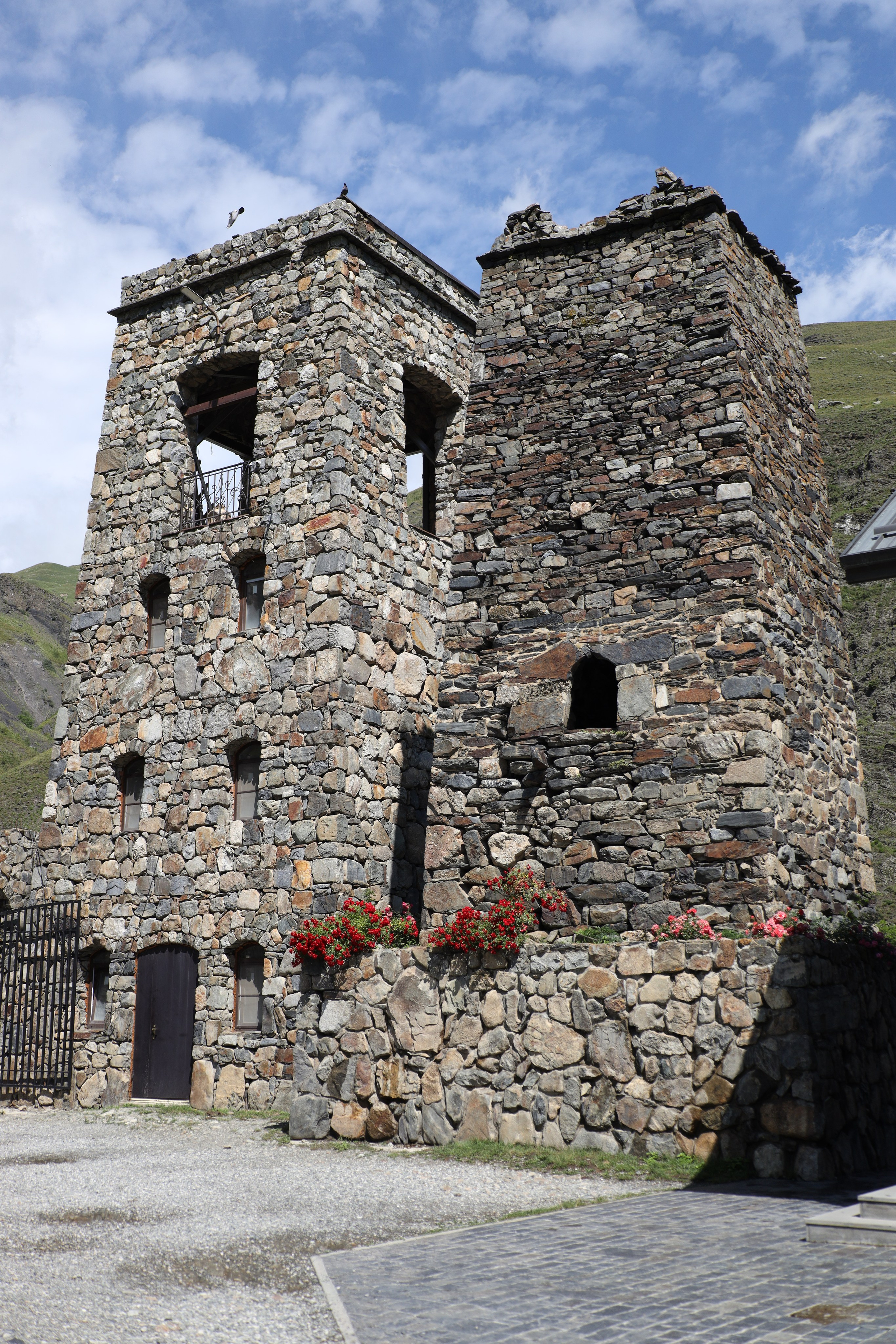 Северная Осетия июль 2025 год. Кармадон, Даргивз и Цей. Семейный детский фотограф Краснодарский край Оксана Колос