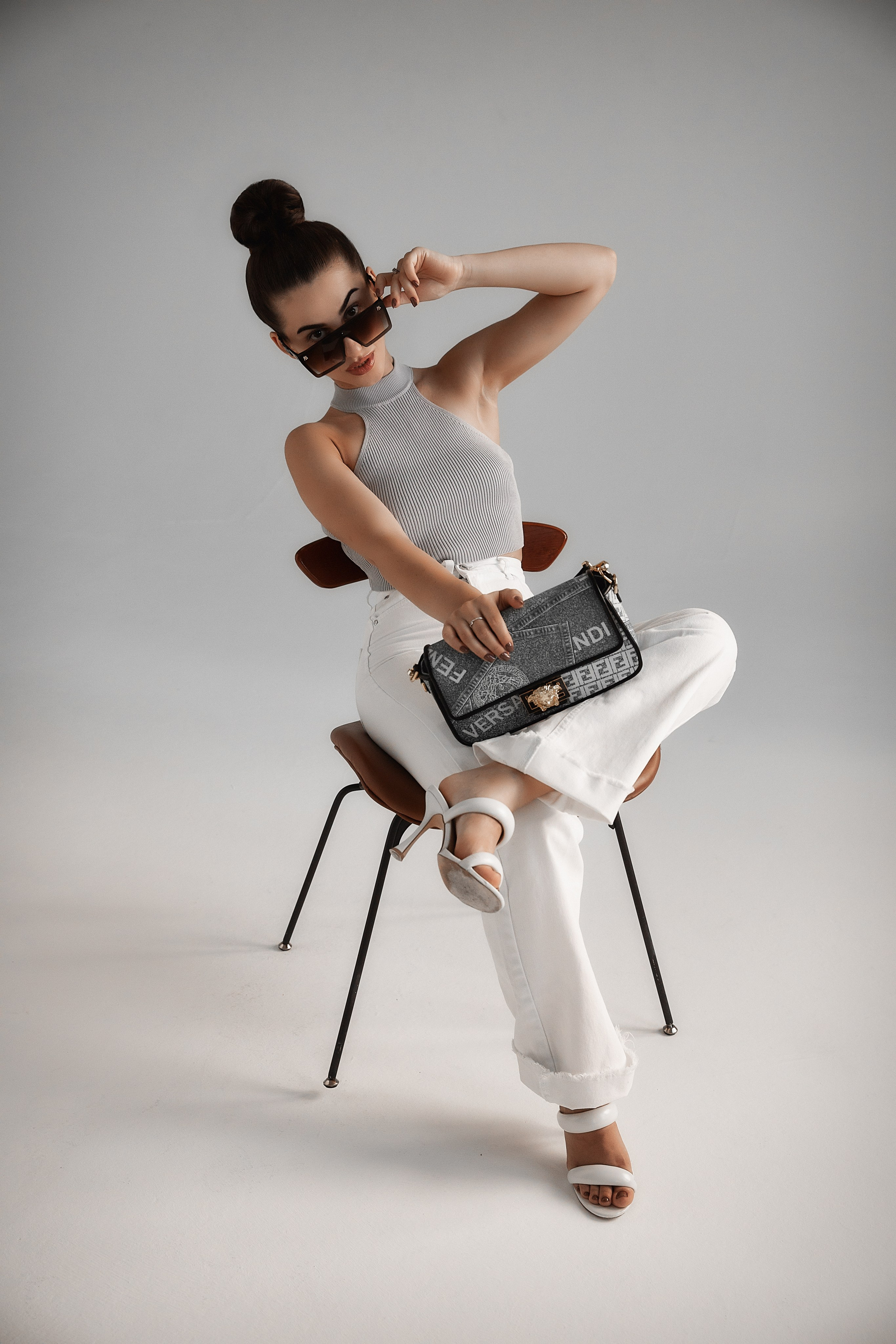 Рекламная фотография Москва | Контент для брендов | Предметная съемка. Фотограф брендов и бизнеса в Москве Алексей Сентюрин