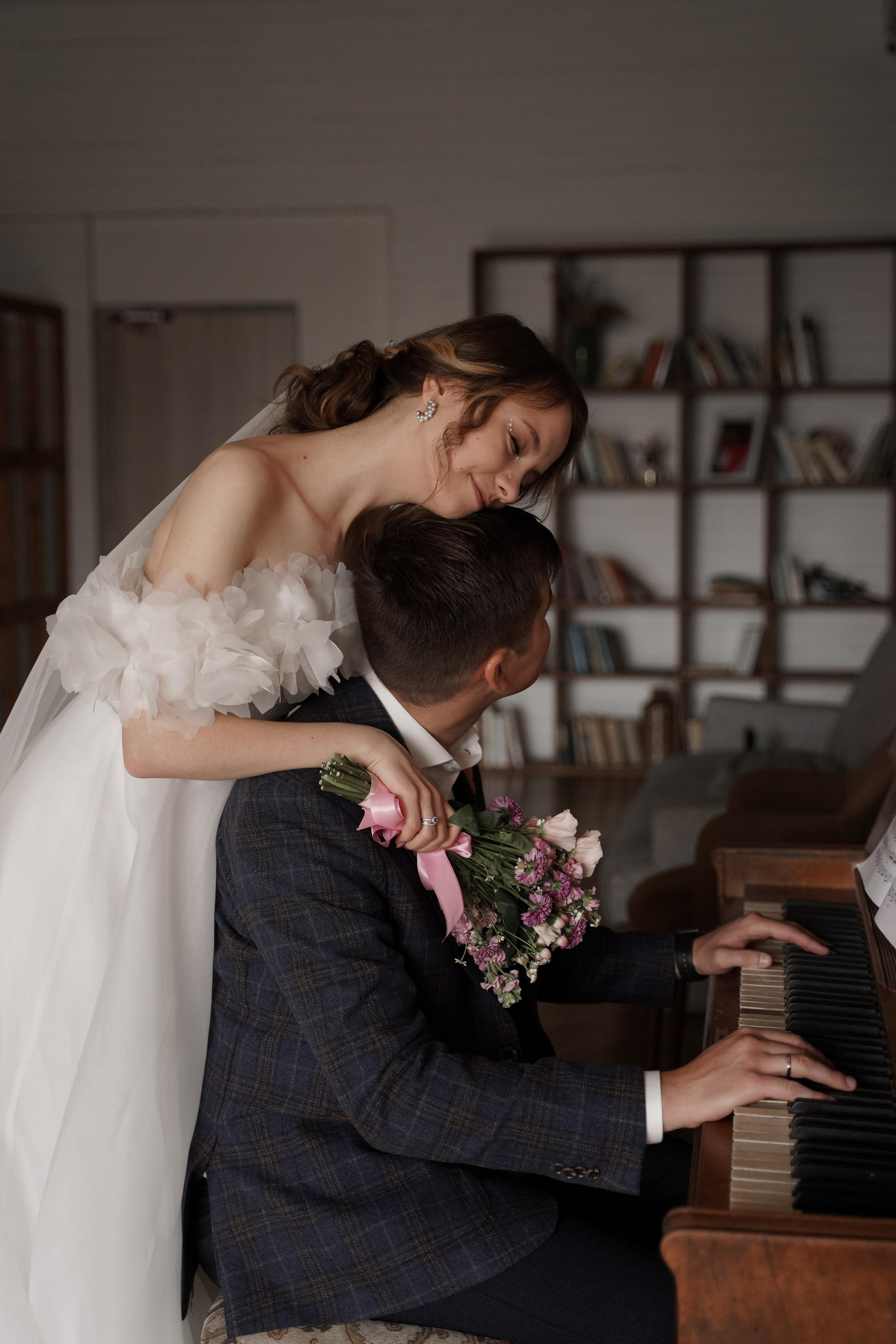 Полина и Александр. Свадебный фотограф Марина Попова