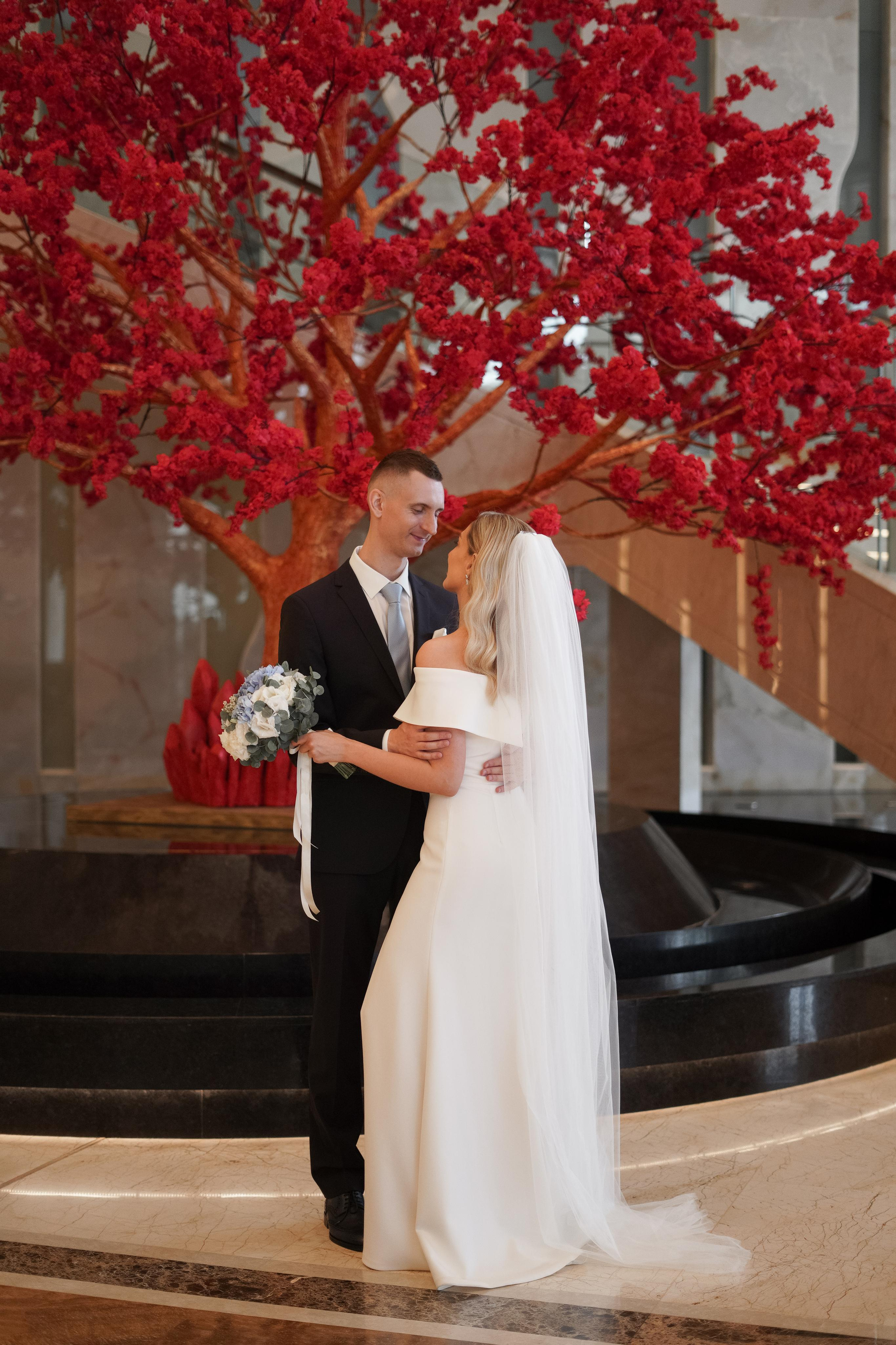 Полина и Владислав. Свадебный фотограф Марина Попова