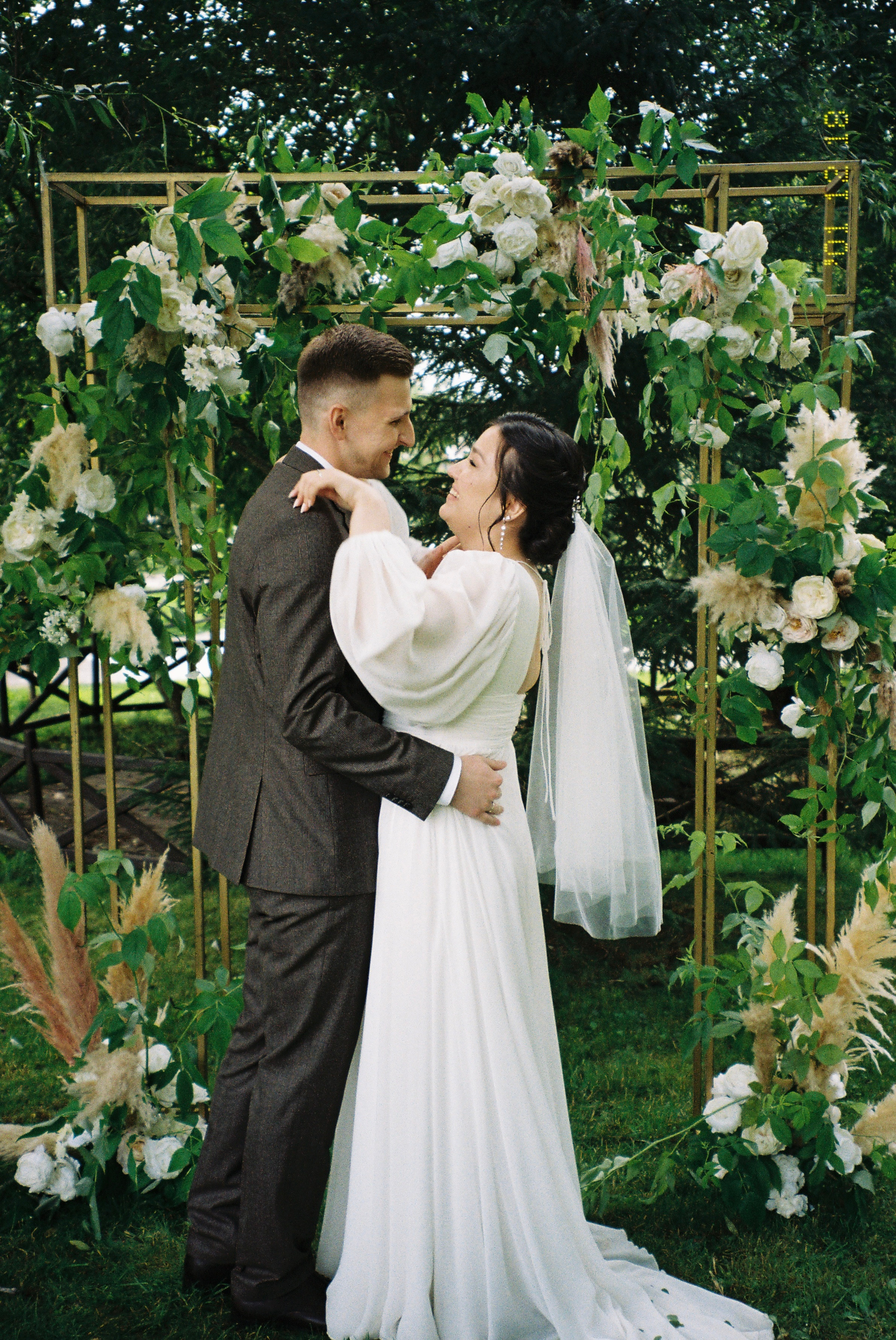 Арина и Владислав. Свадебный фотограф Марина Попова