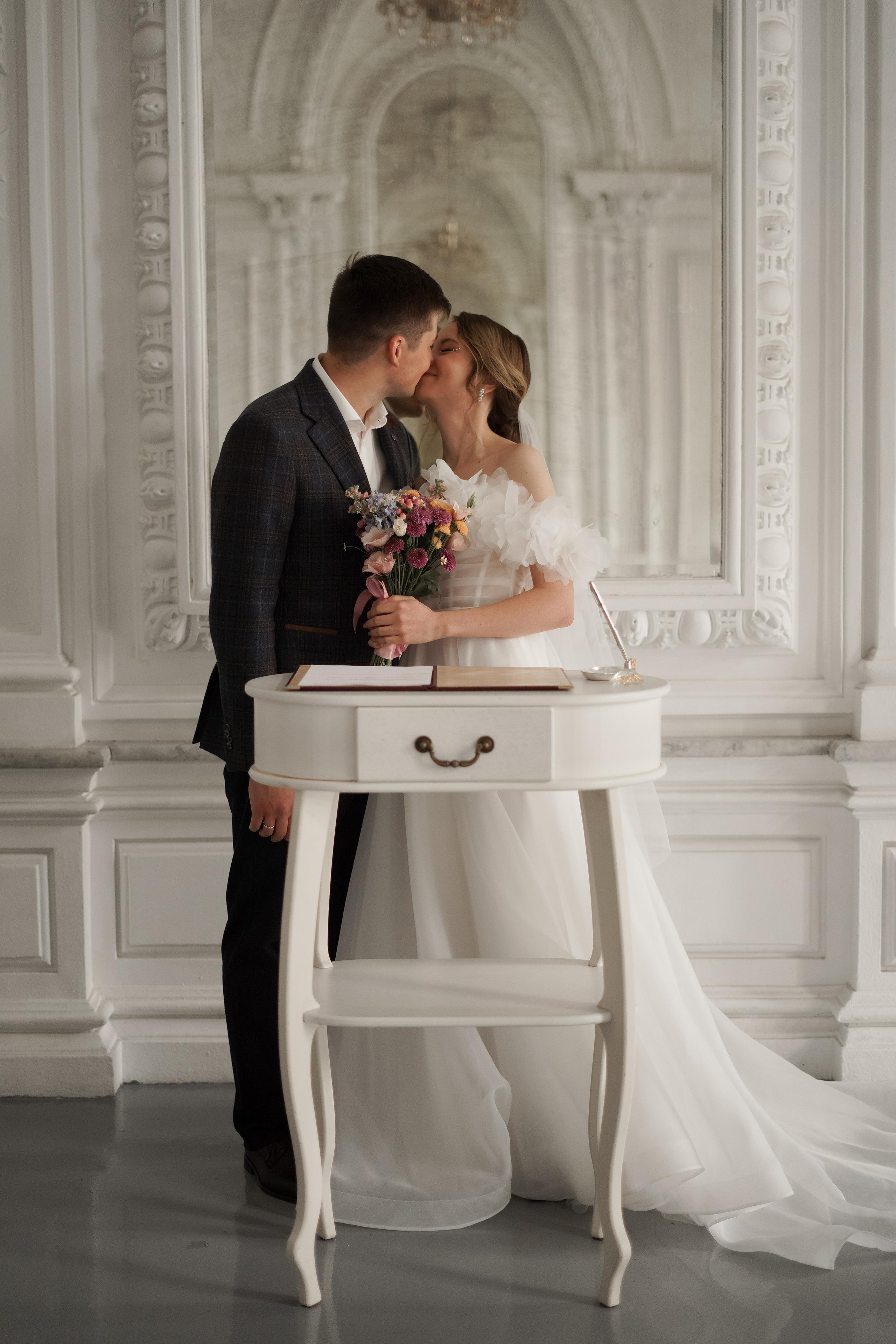 Полина и Александр. Свадебный фотограф Марина Попова