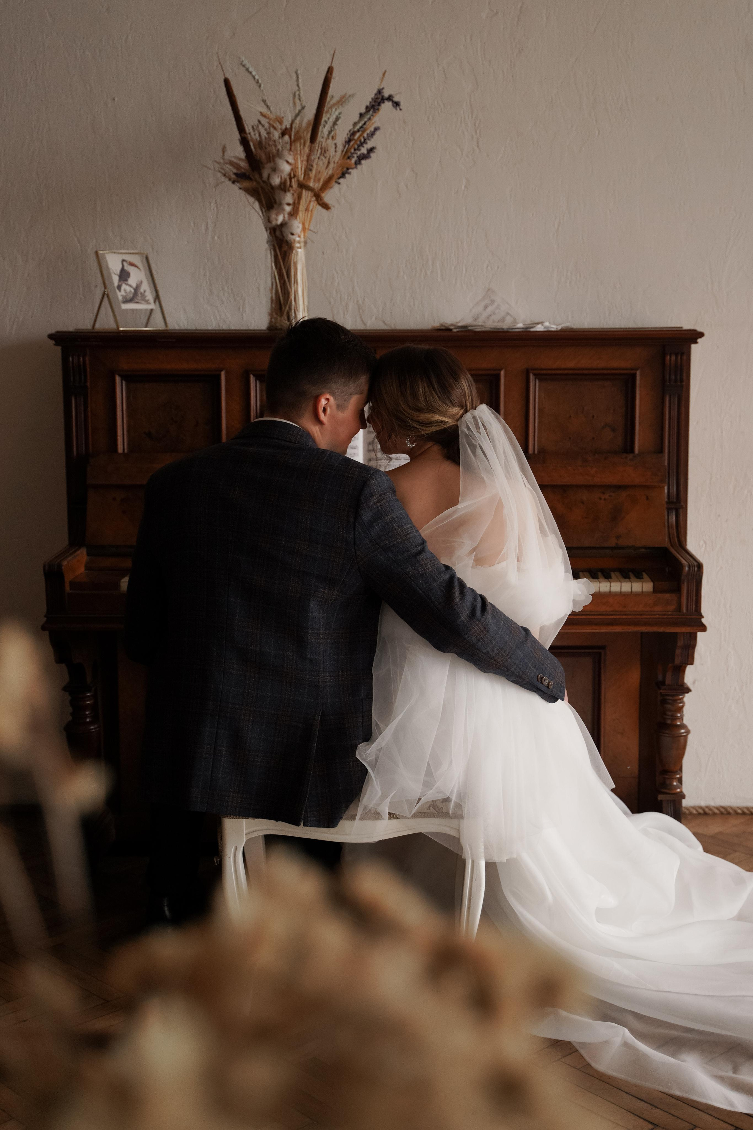 Полина и Александр. Свадебный фотограф Марина Попова