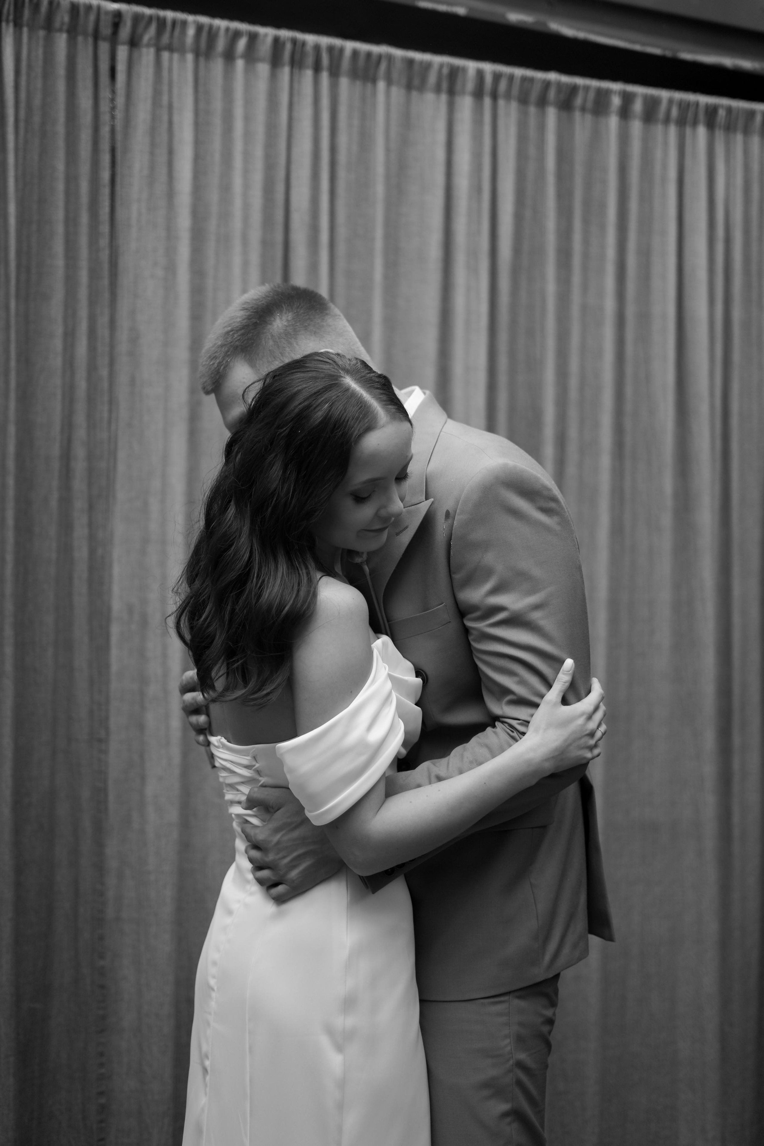 Полина и Кирилл. Свадебный фотограф Марина Попова