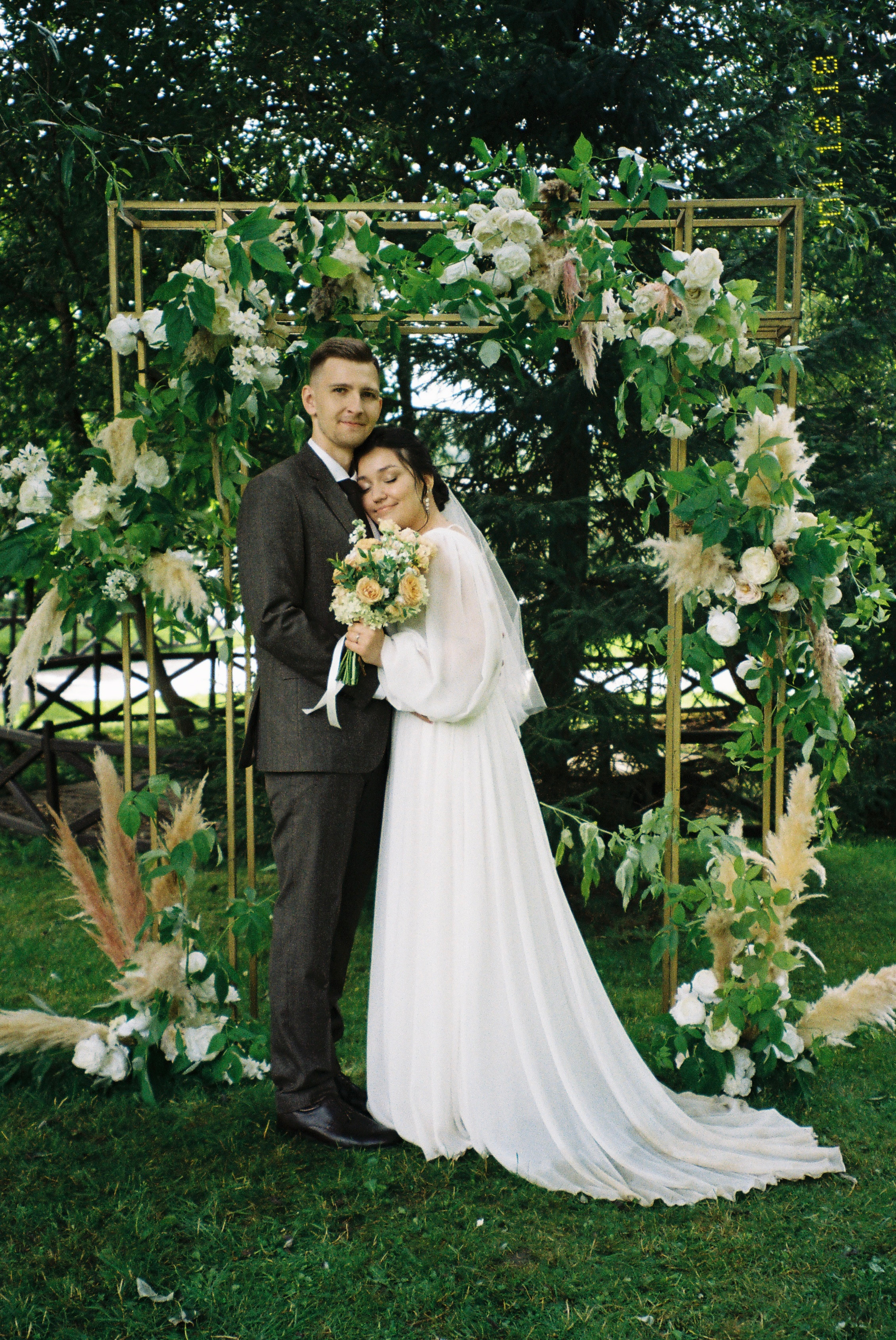 Арина и Владислав. Свадебный фотограф Марина Попова