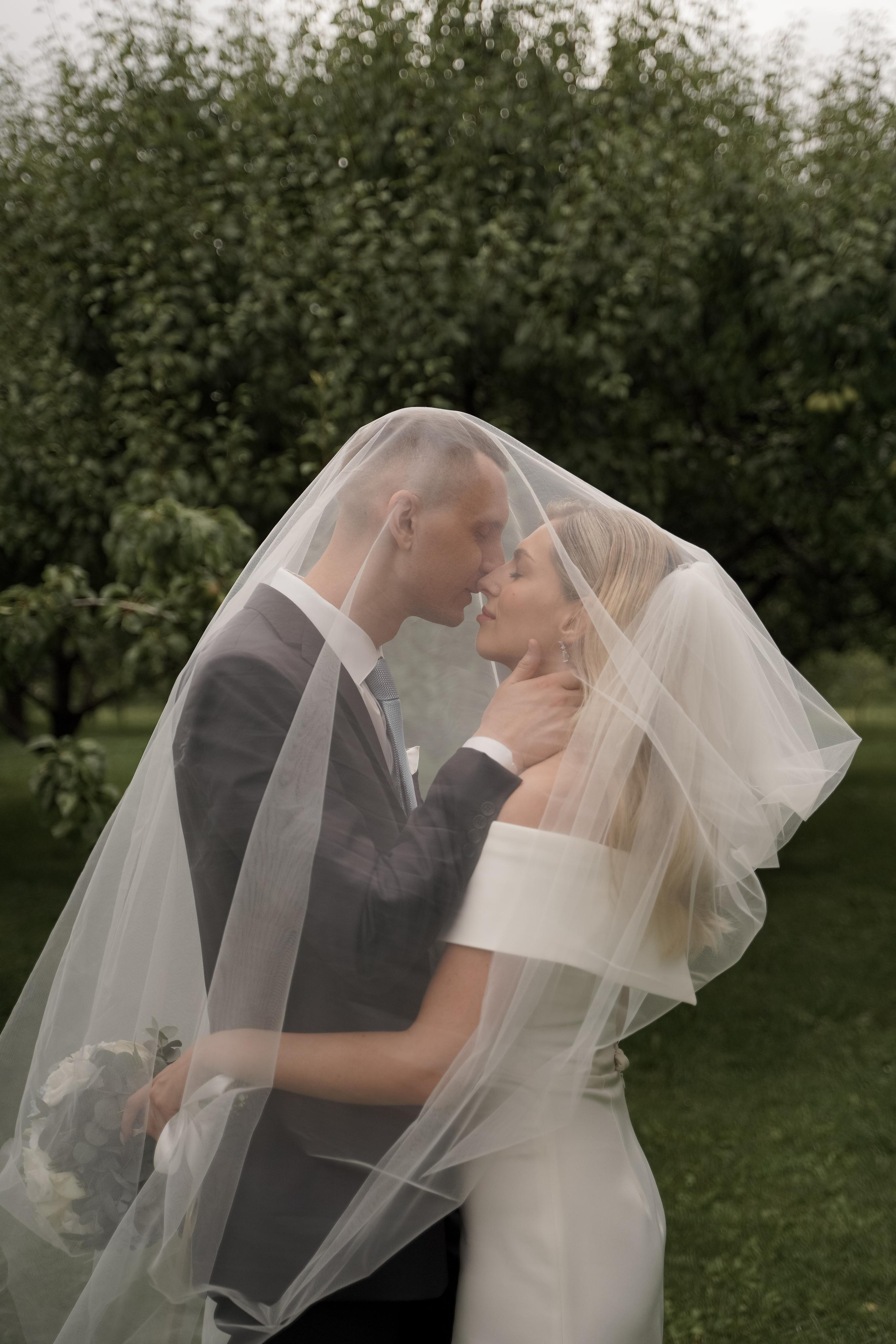 Полина и Владислав. Свадебный фотограф Марина Попова