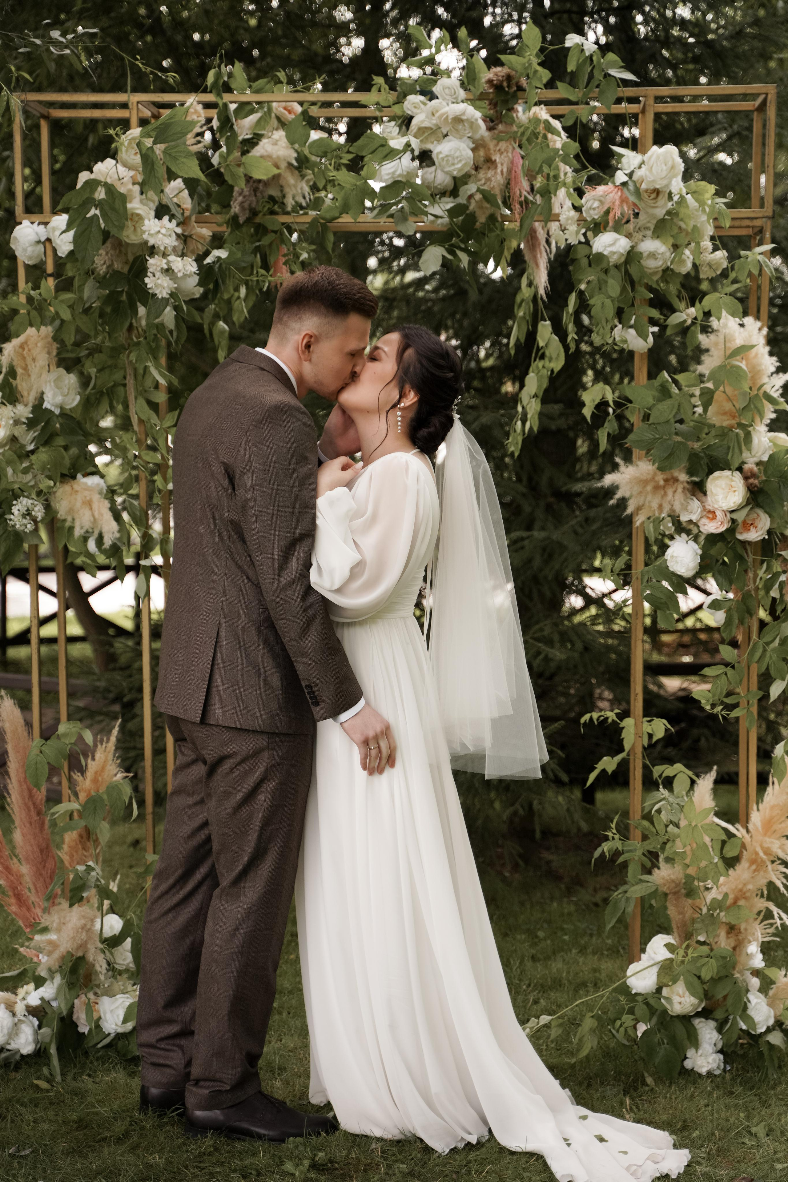 Арина и Владислав. Свадебный фотограф Марина Попова