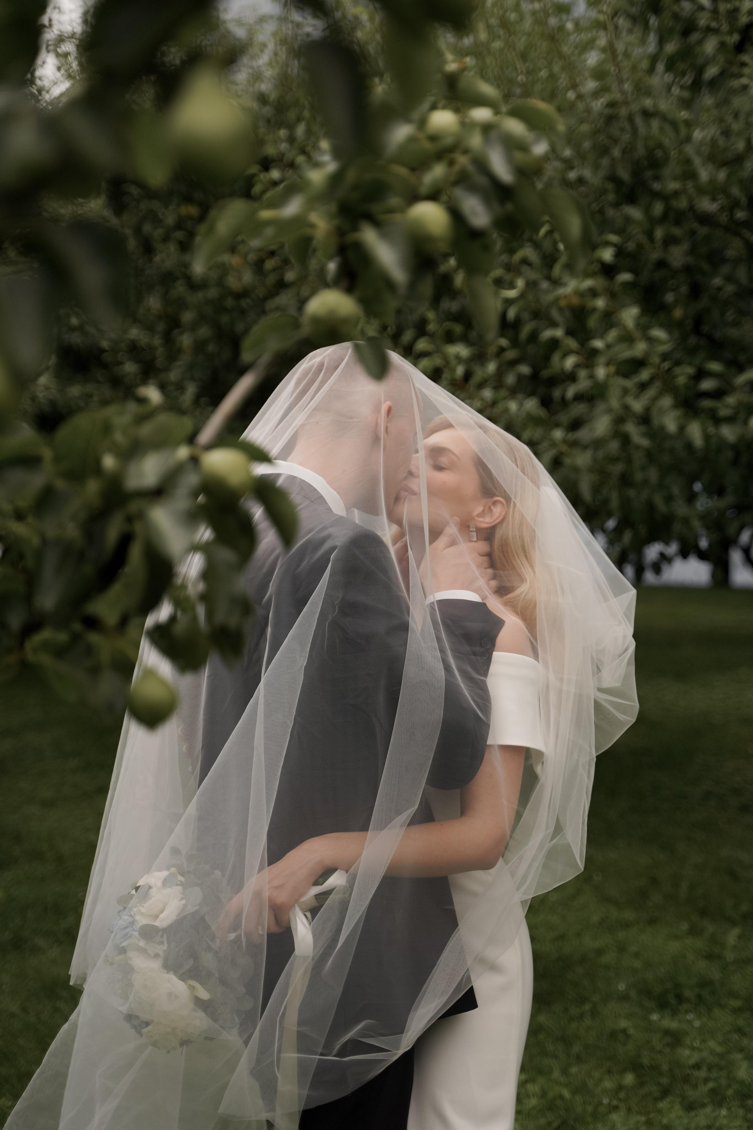 Полина и Владислав. Свадебный фотограф Марина Попова