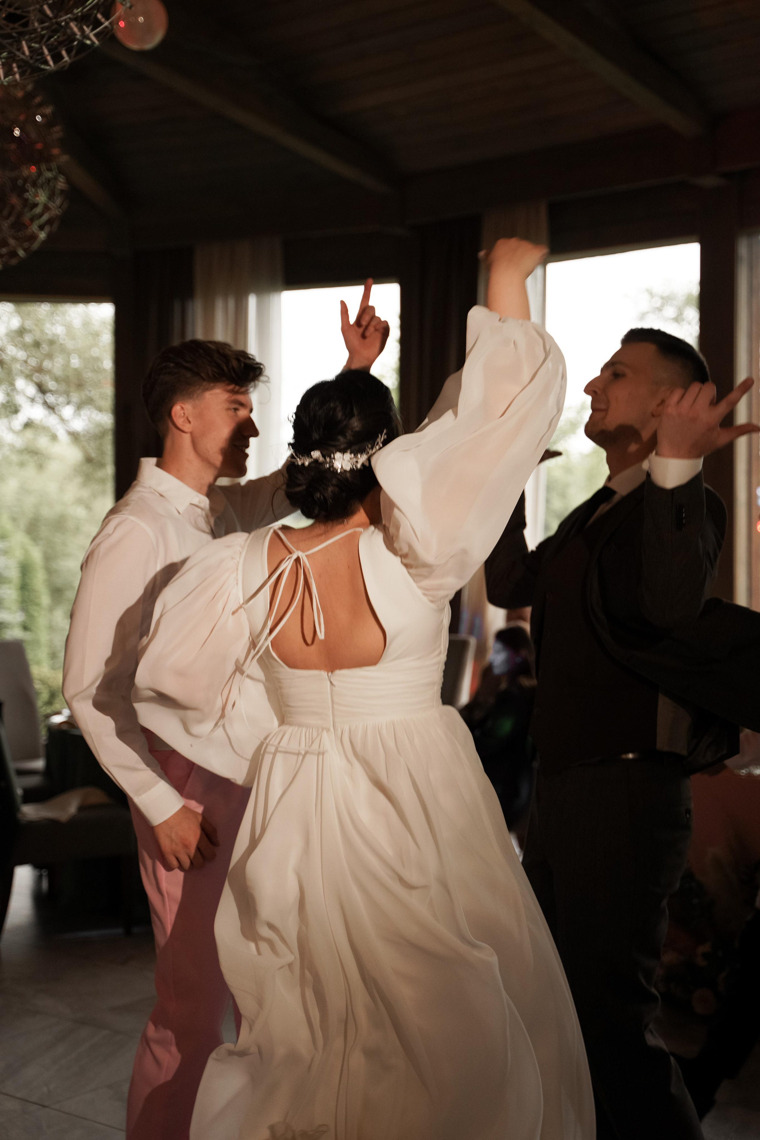 Арина и Владислав. Свадебный фотограф Марина Попова