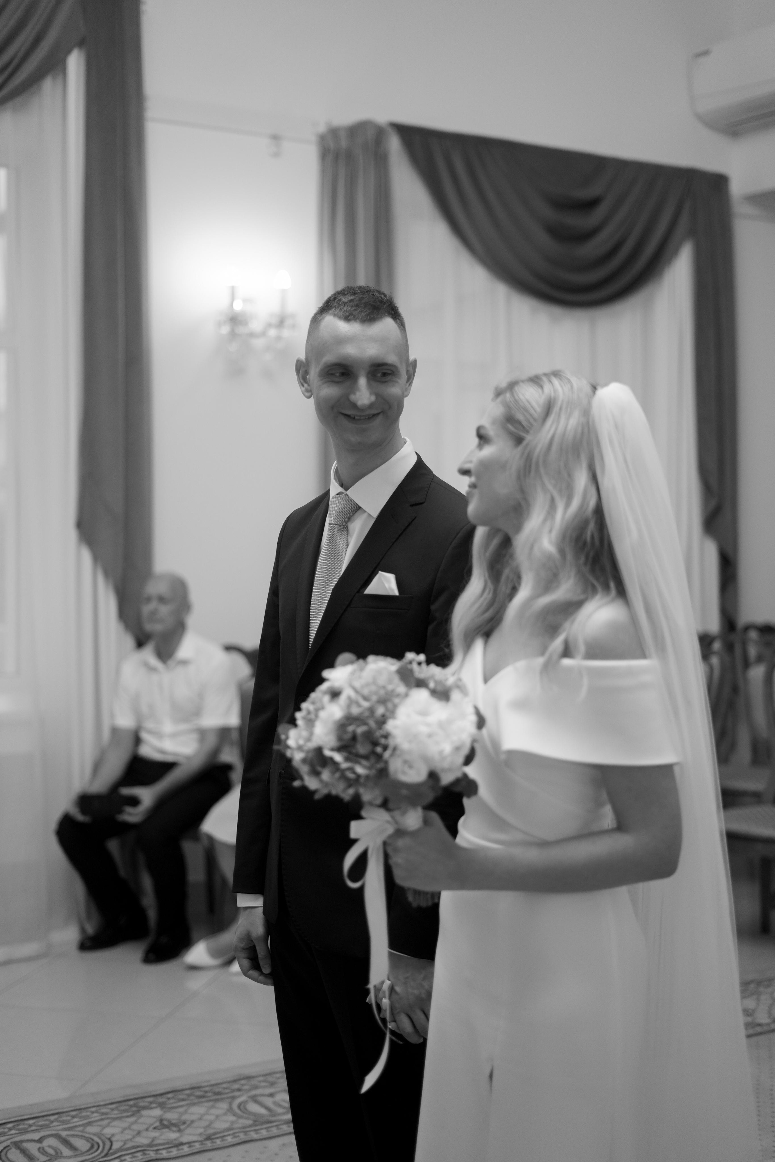 Полина и Владислав. Свадебный фотограф Марина Попова