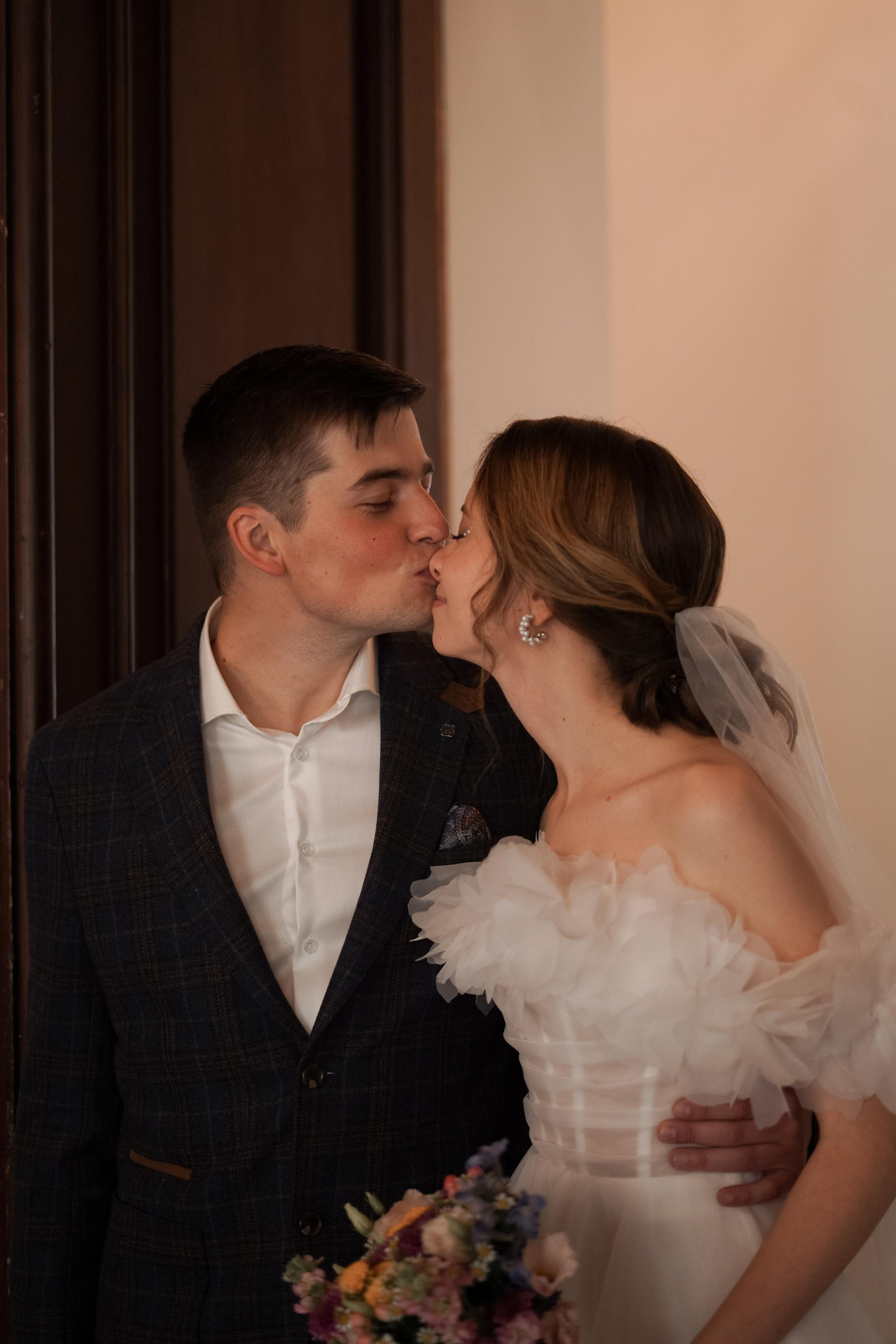 Полина и Александр. Свадебный фотограф Марина Попова