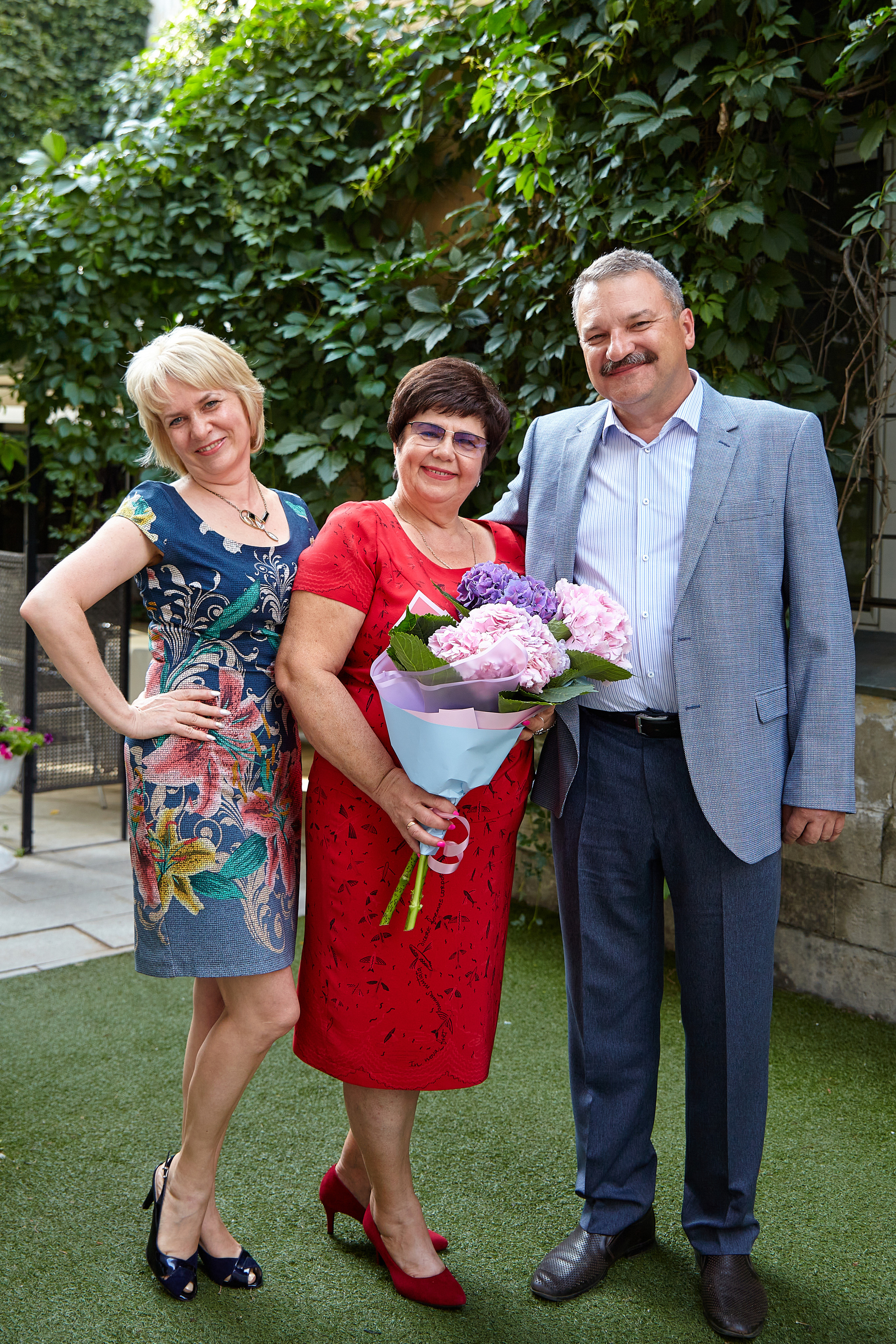 65 лет. Фотограф в Самаре Сергей Таранишин