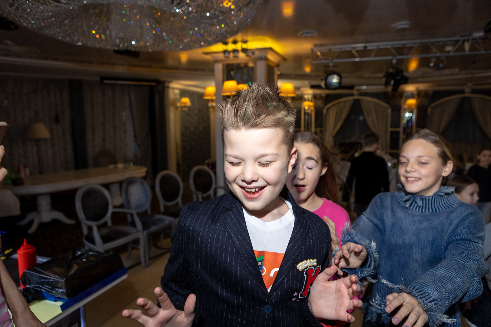 День Рождения в Moncher. Фотограф в Оренбурге. Профессиональный фотограф