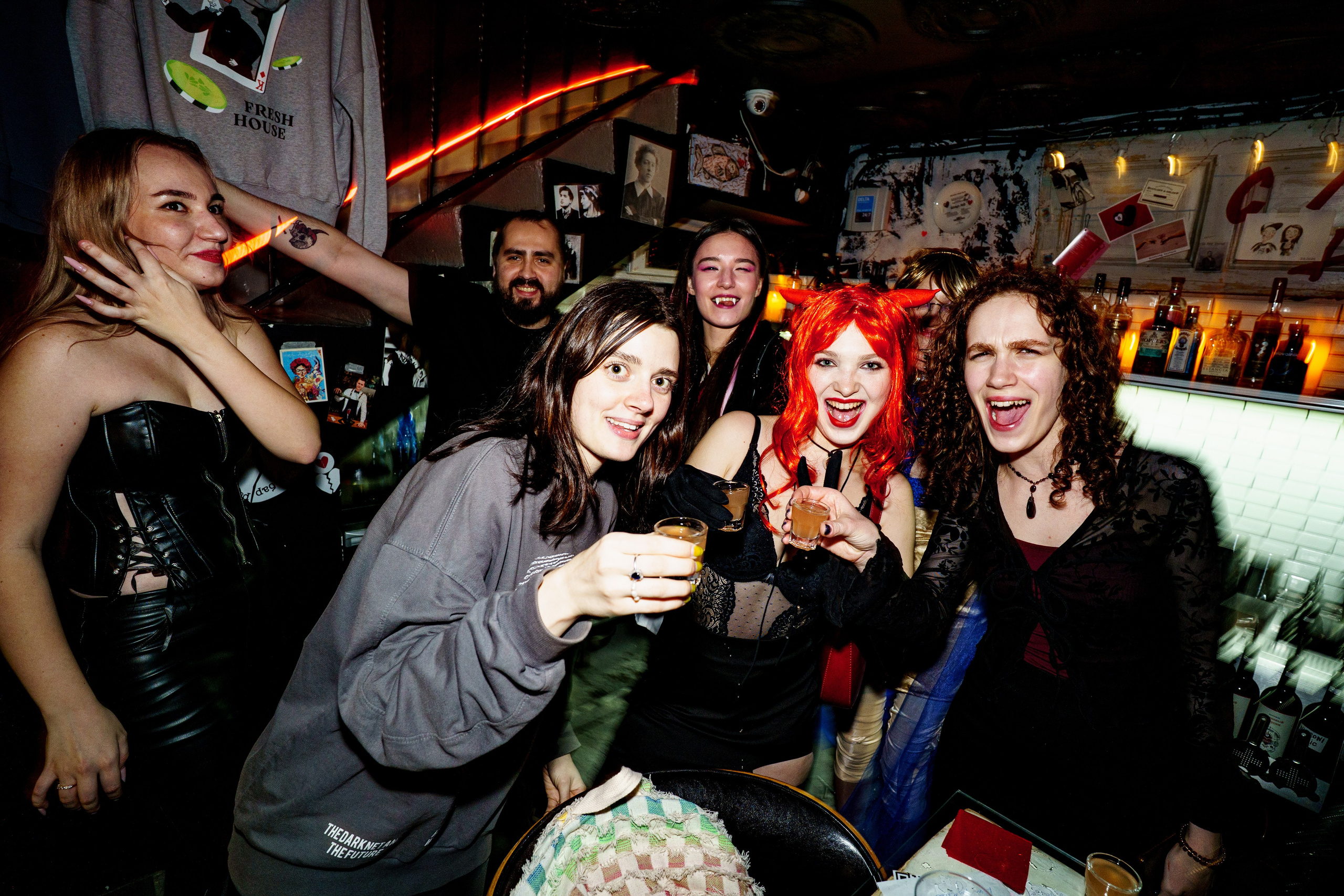 Halloween party. Бар разбитых сердец. Концертный и репортажный фотограф в Санкт-Петербурге Слава Пахомов